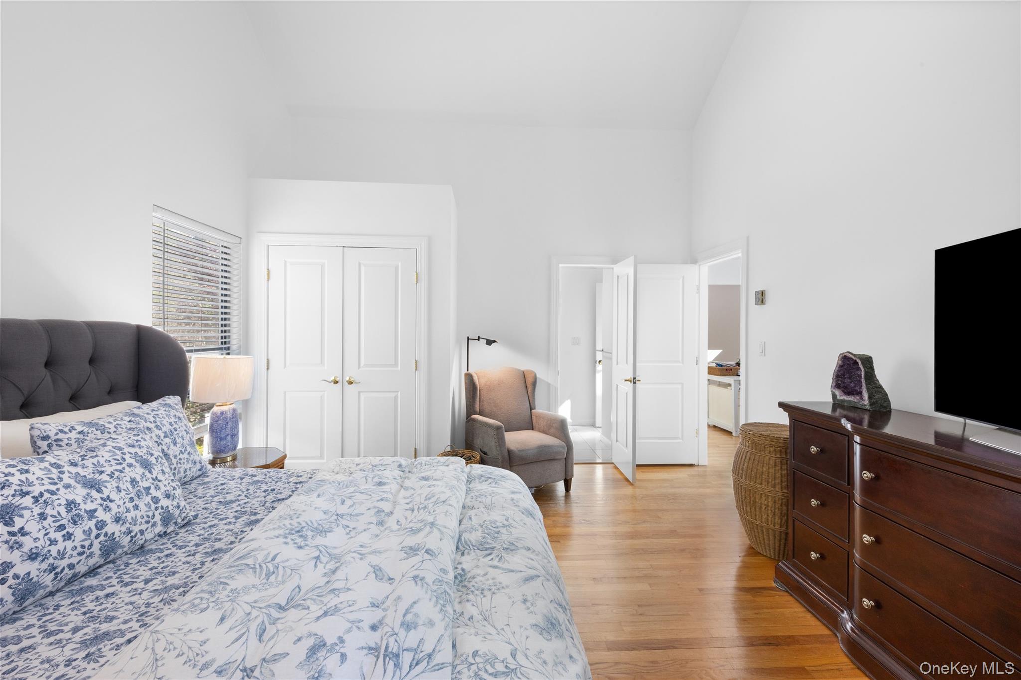 37 Blue Jay Way – For Sale photo 27