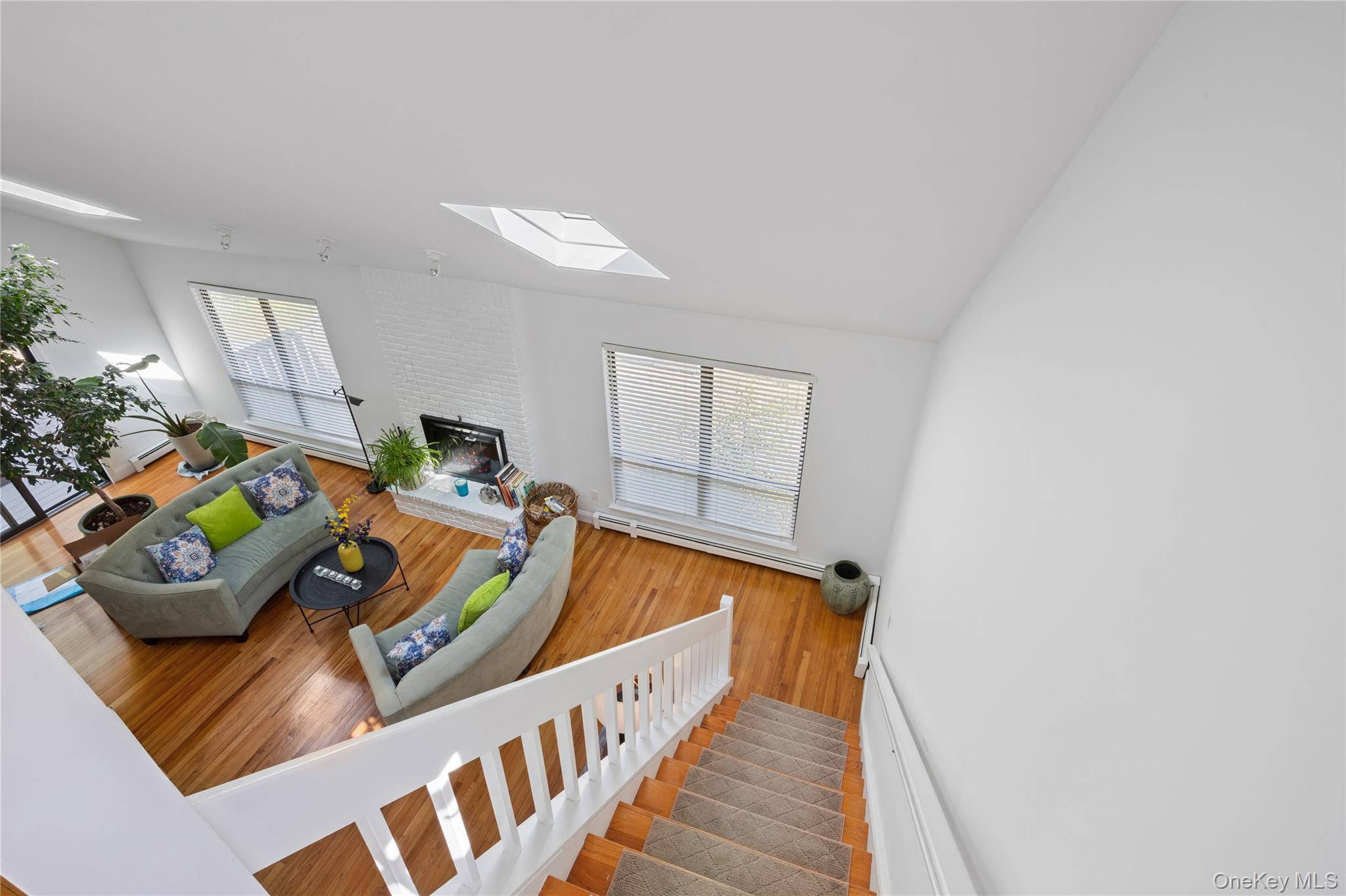 37 Blue Jay Way – For Sale photo 21