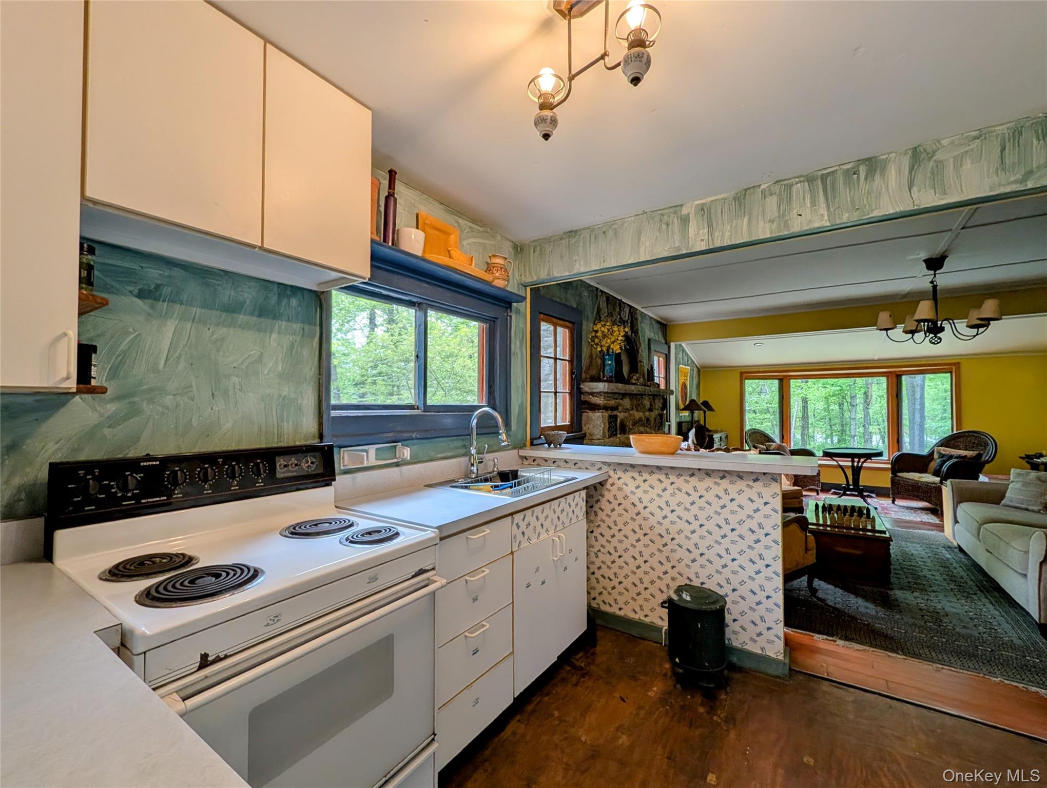 628 Lake Shore Drive – For Sale photo 17