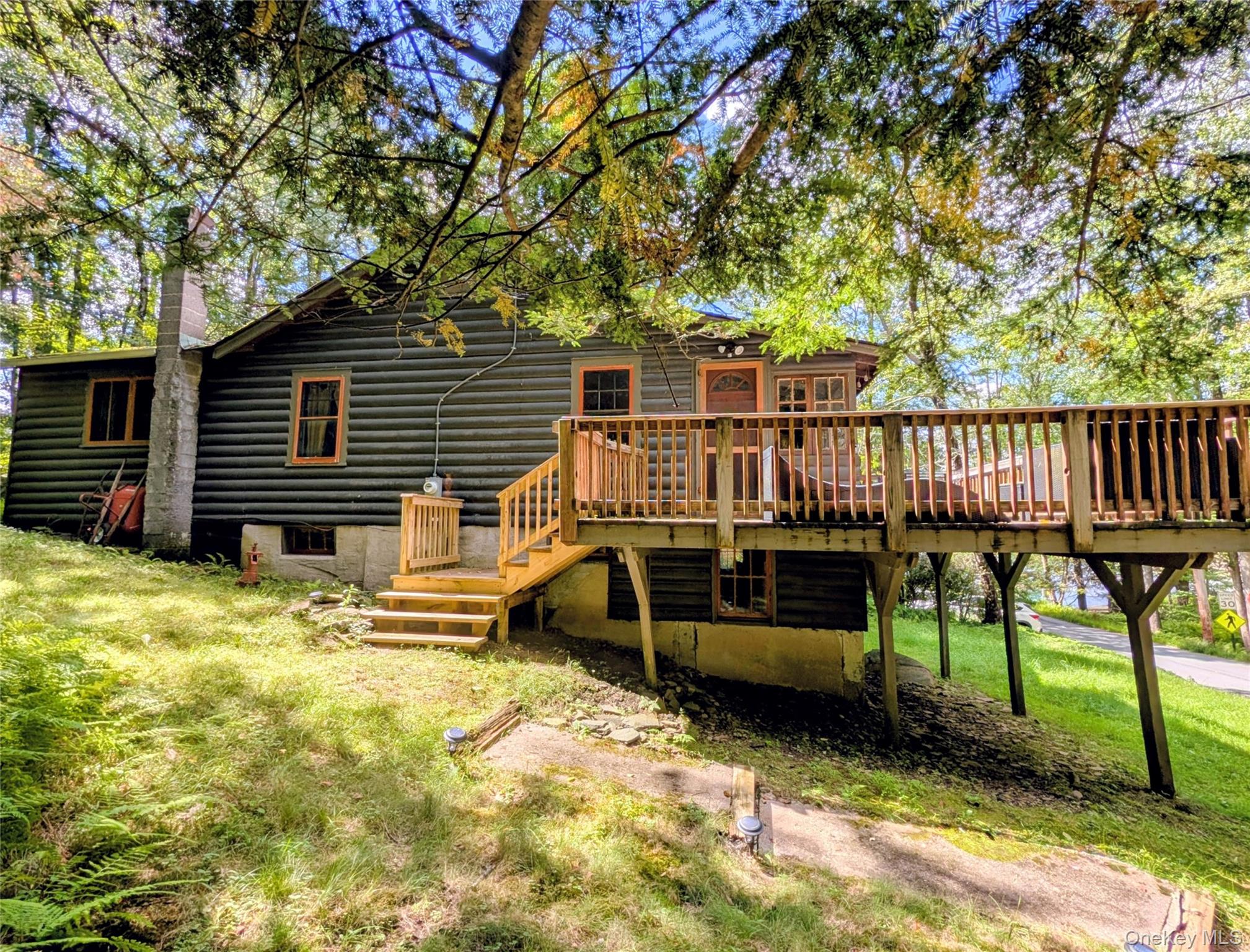 628 Lake Shore Drive – For Sale photo 3