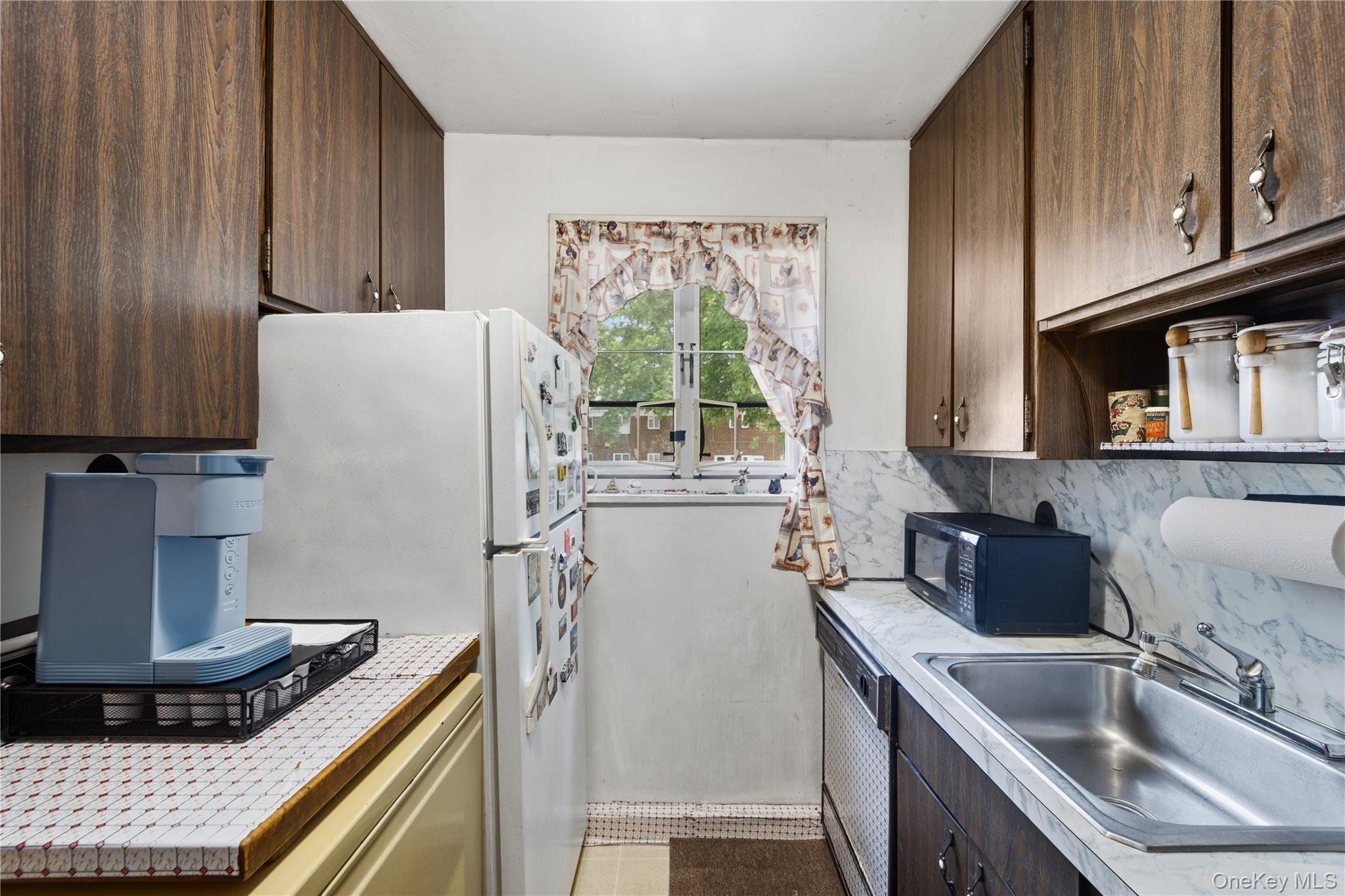 224-20 Manor Road, Unit 9-1 photo 4