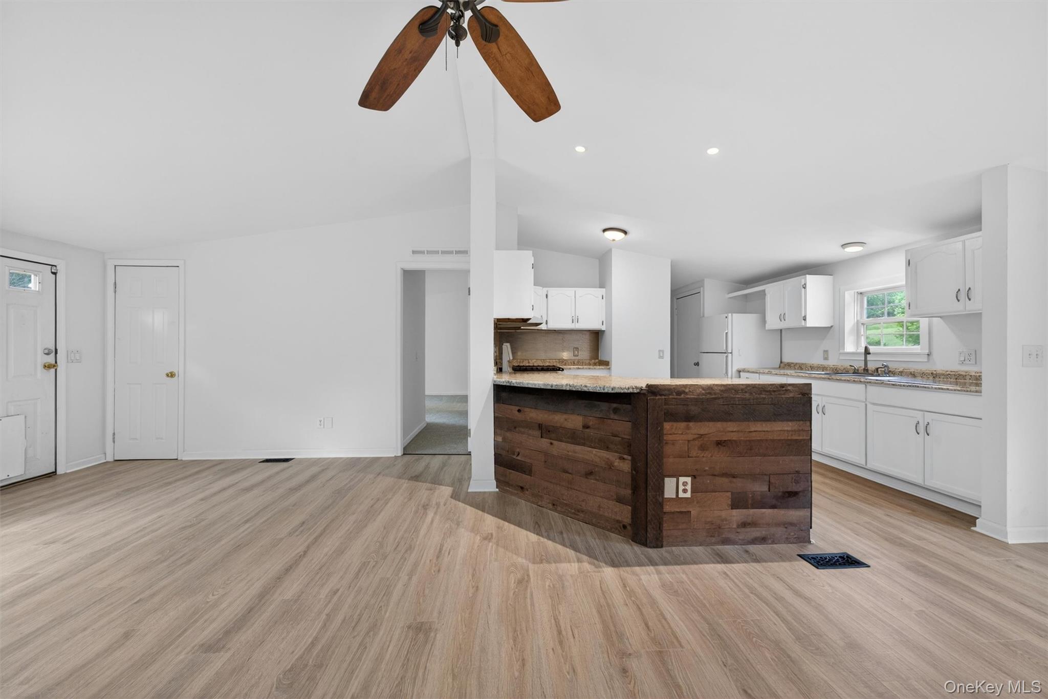 180 Bernas Road – For Sale photo 18