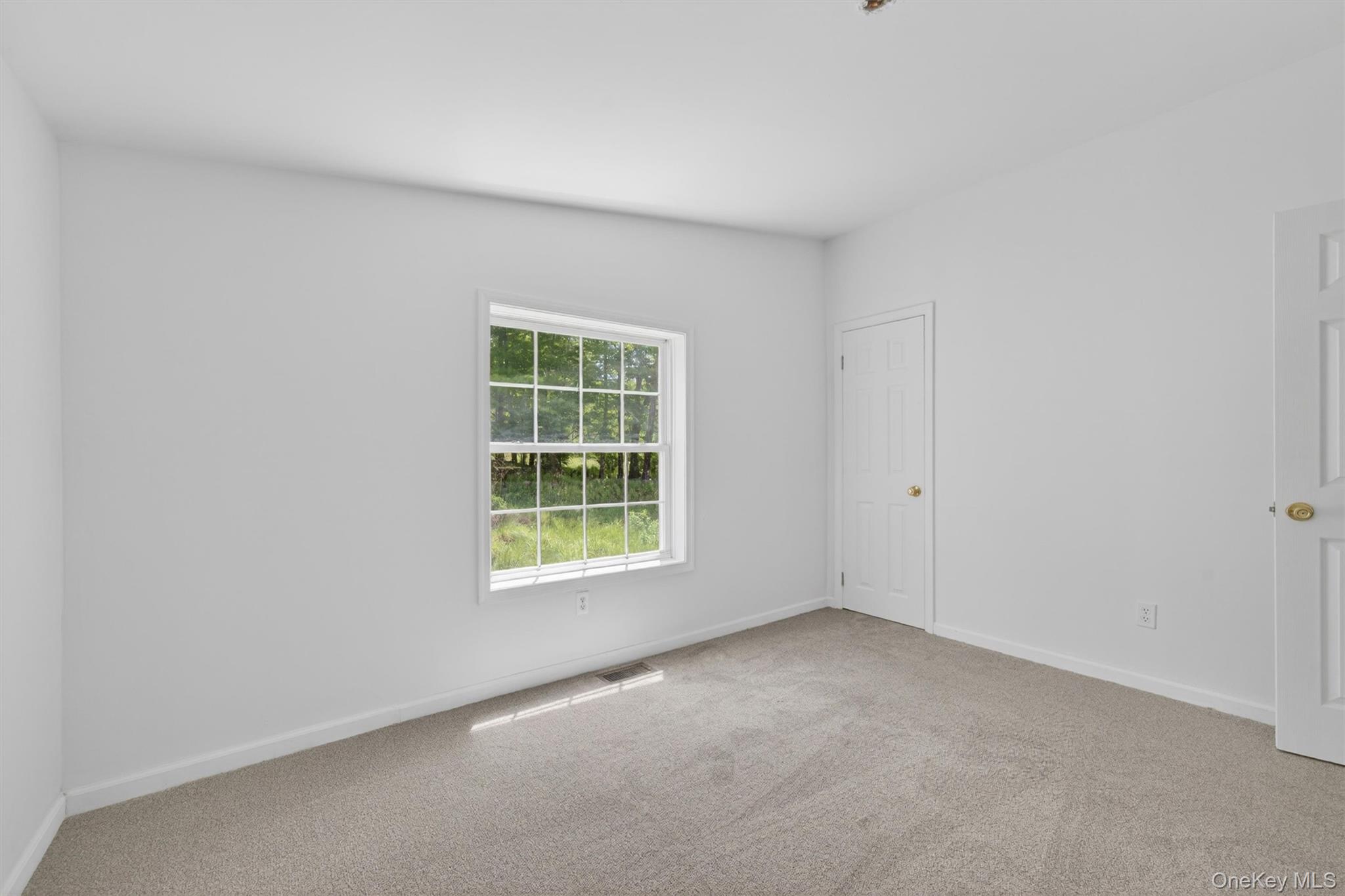 180 Bernas Road – For Sale photo 21