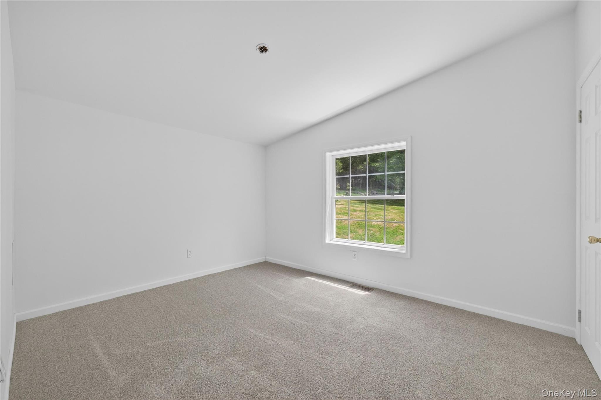 180 Bernas Road – For Sale photo 20