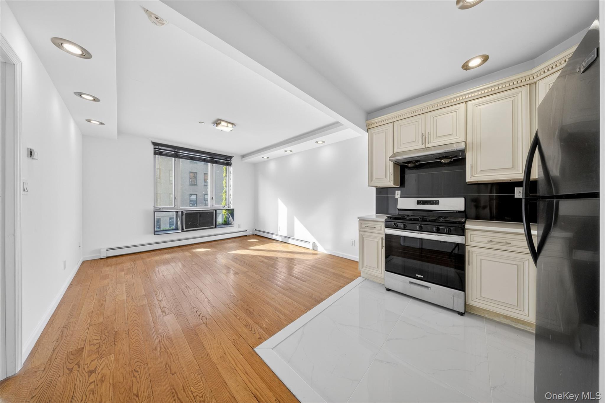 82-20 Britton Avenue – For Sale photo 27