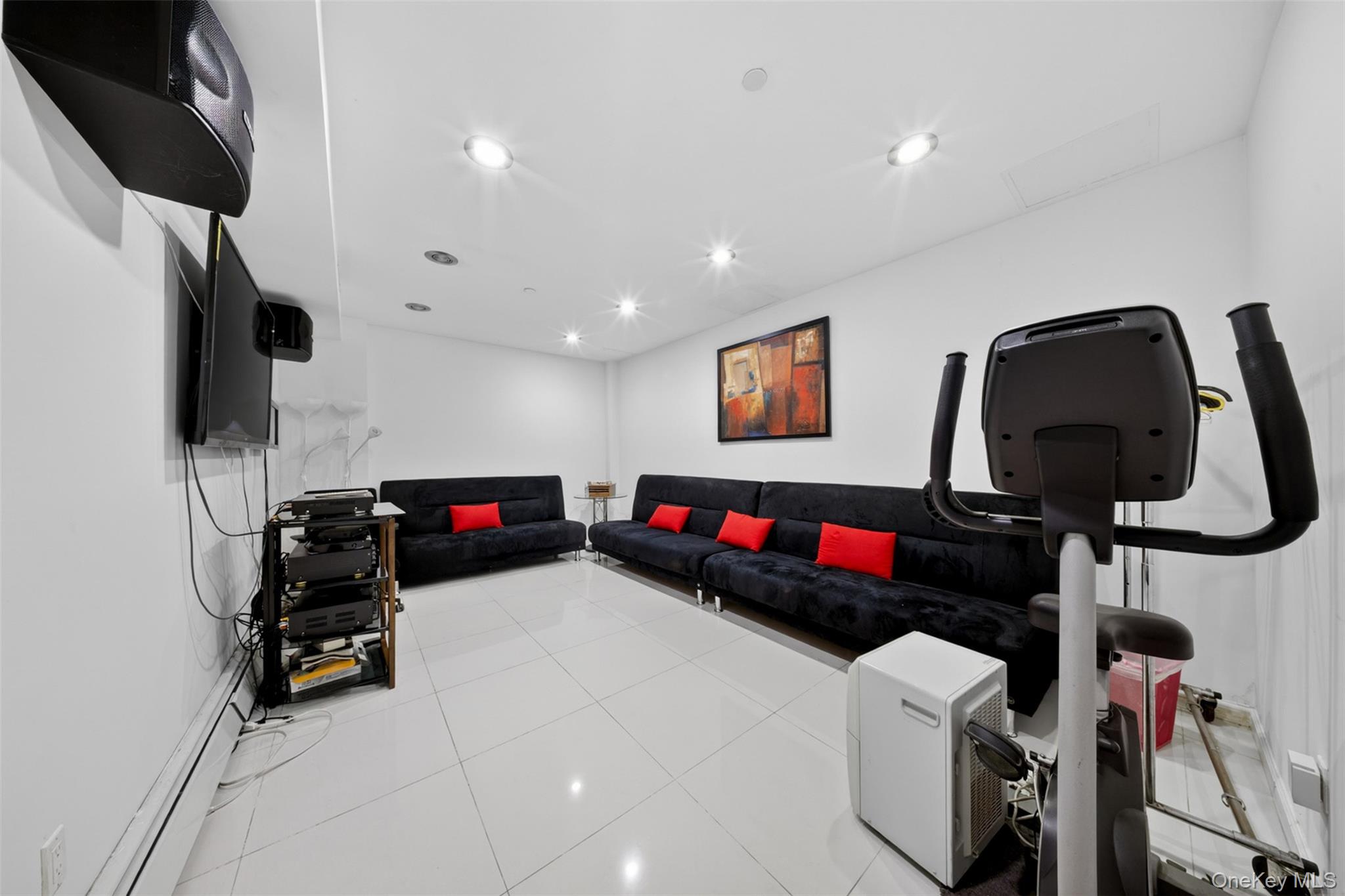 82-20 Britton Avenue – For Sale photo 23