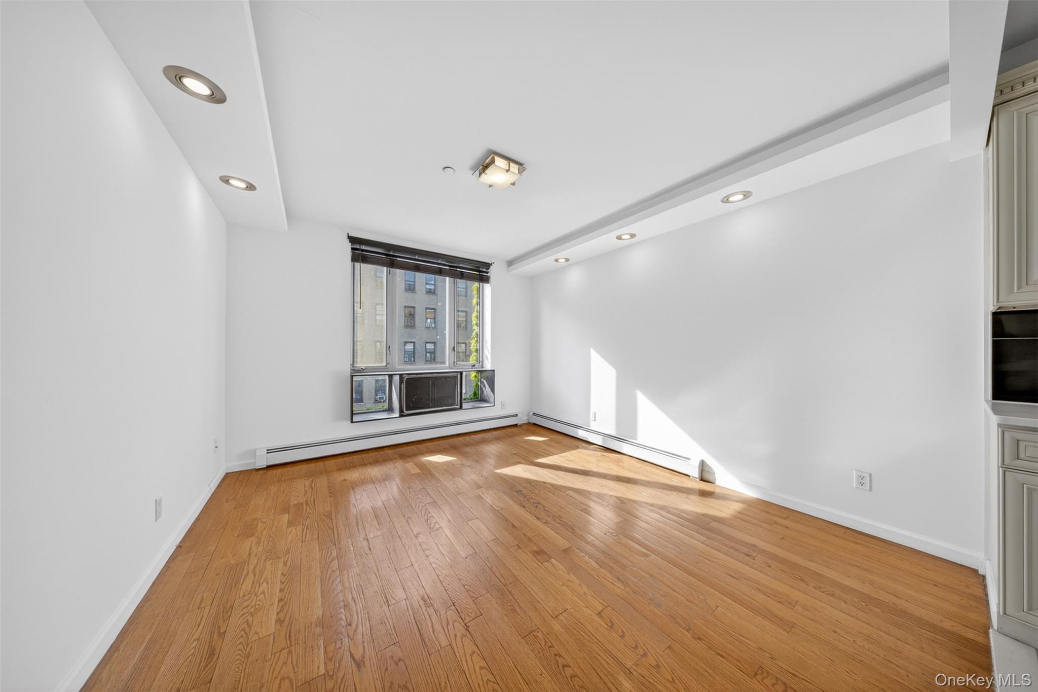 82-20 Britton Avenue – For Sale photo 32