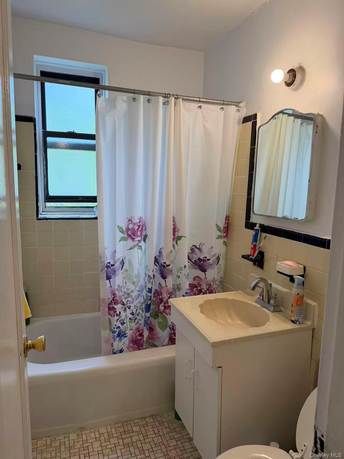 84-19 51st Avenue, Unit 4C photo 12