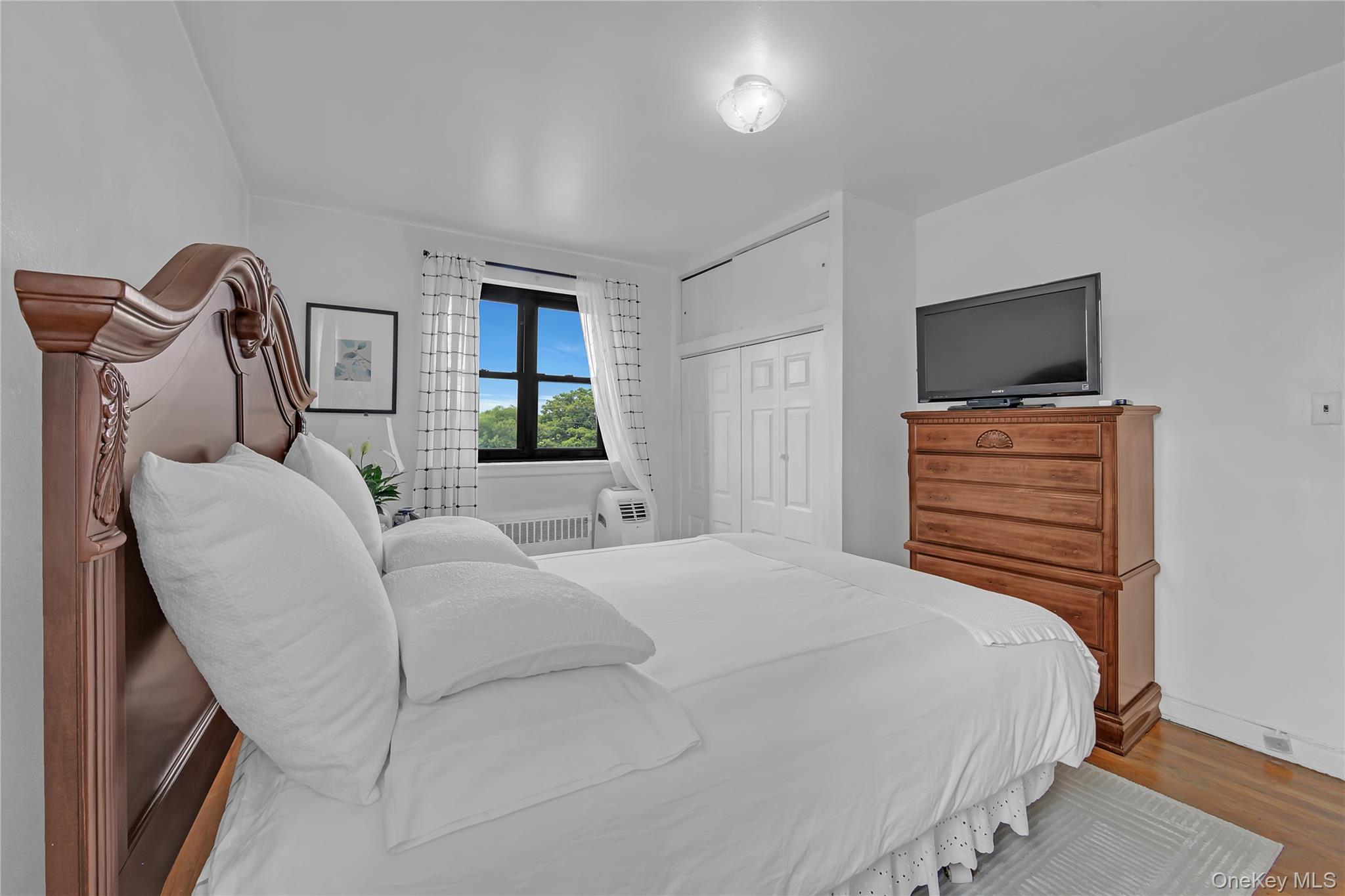 2821 Kings Highway, Unit 5L photo 7