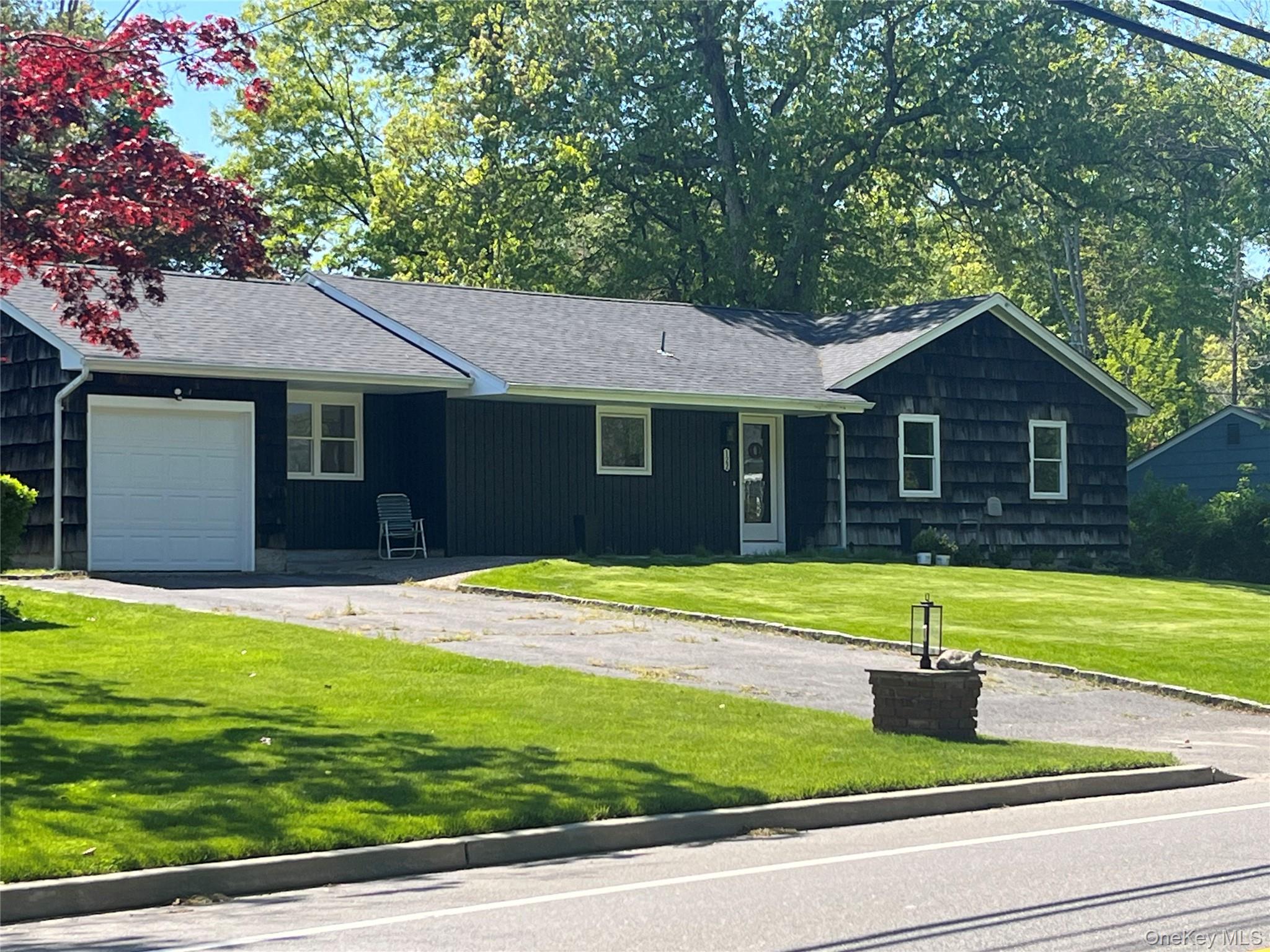122 Rocky Point Landing Road – For Sale