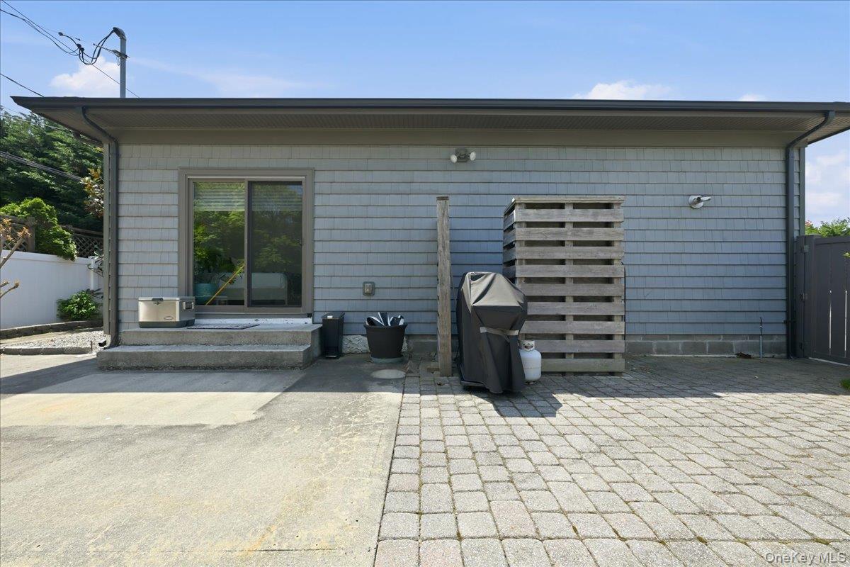 18 Clark Street – For Sale photo 28