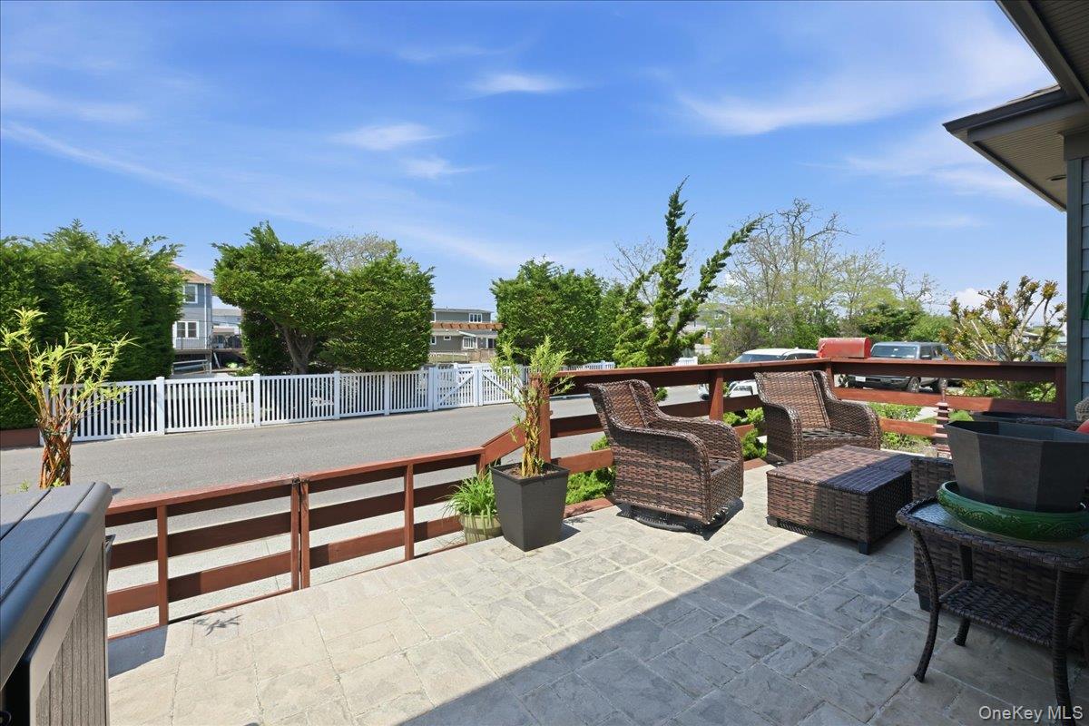 18 Clark Street – For Sale photo 7