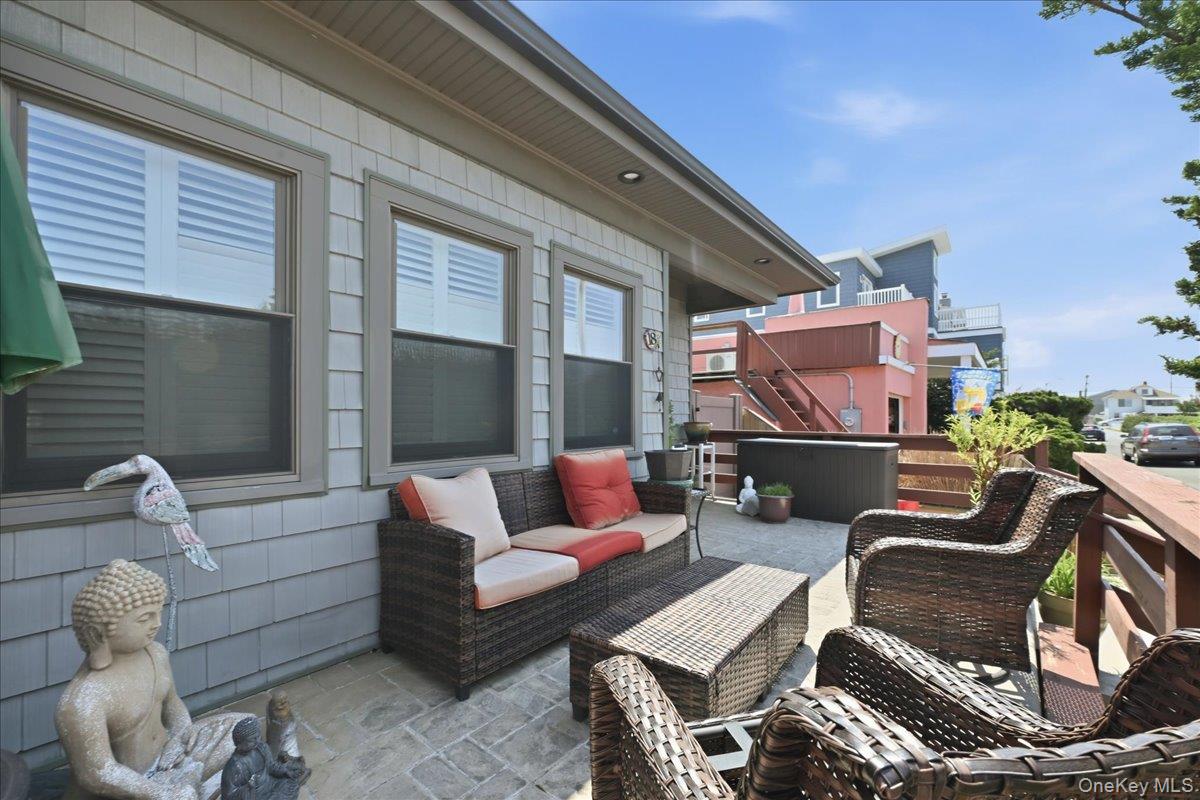 18 Clark Street – For Sale photo 6