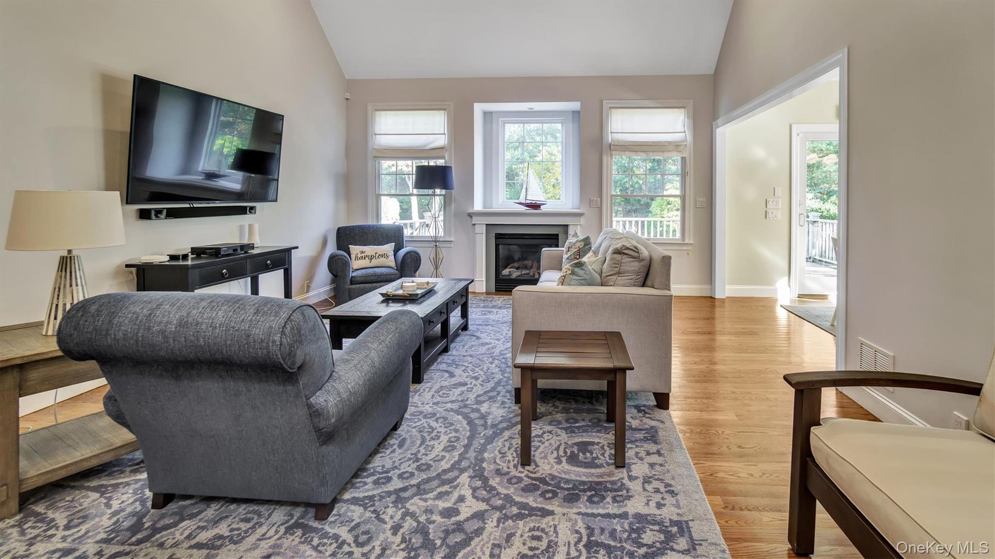 38 Bridle Path – For Rent photo 4