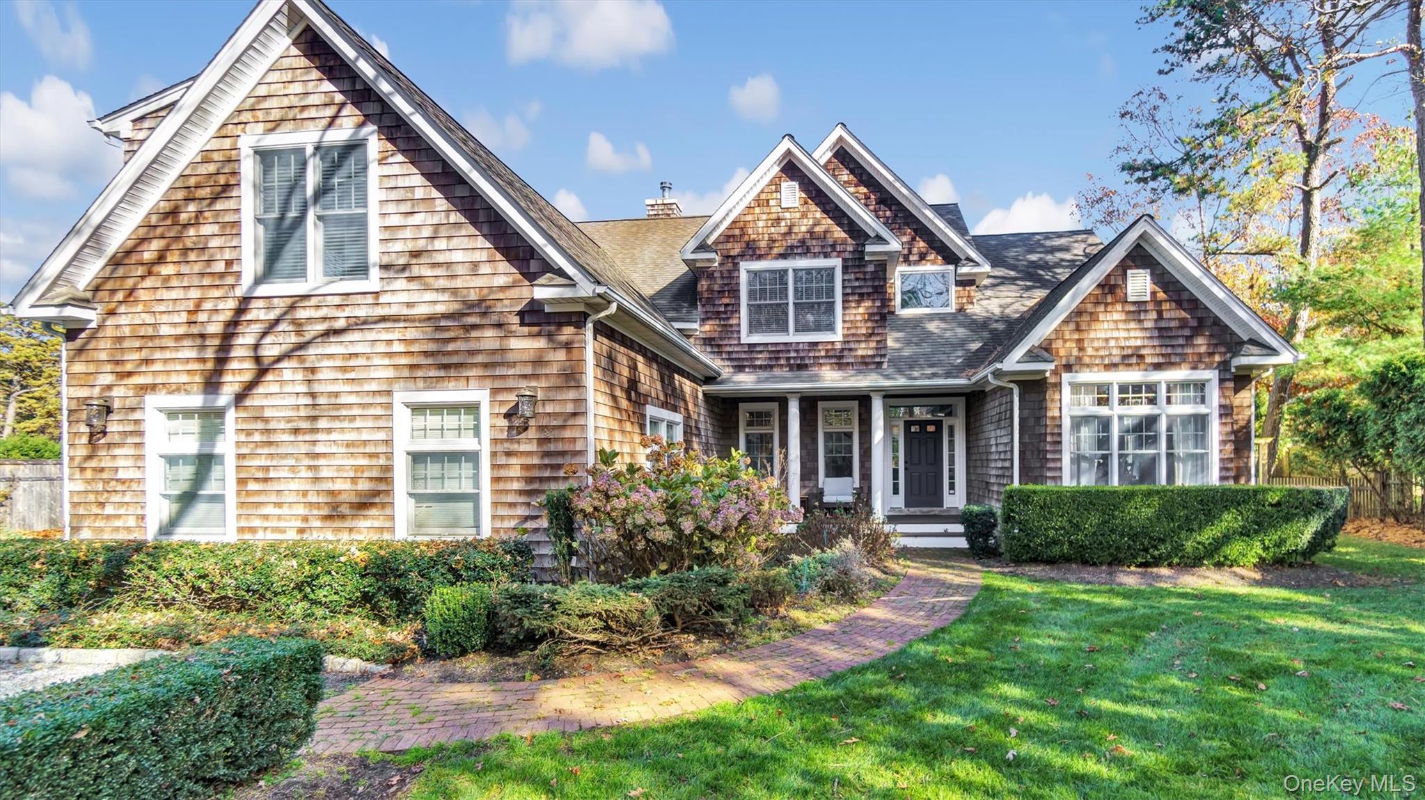 38 Bridle Path – For Rent