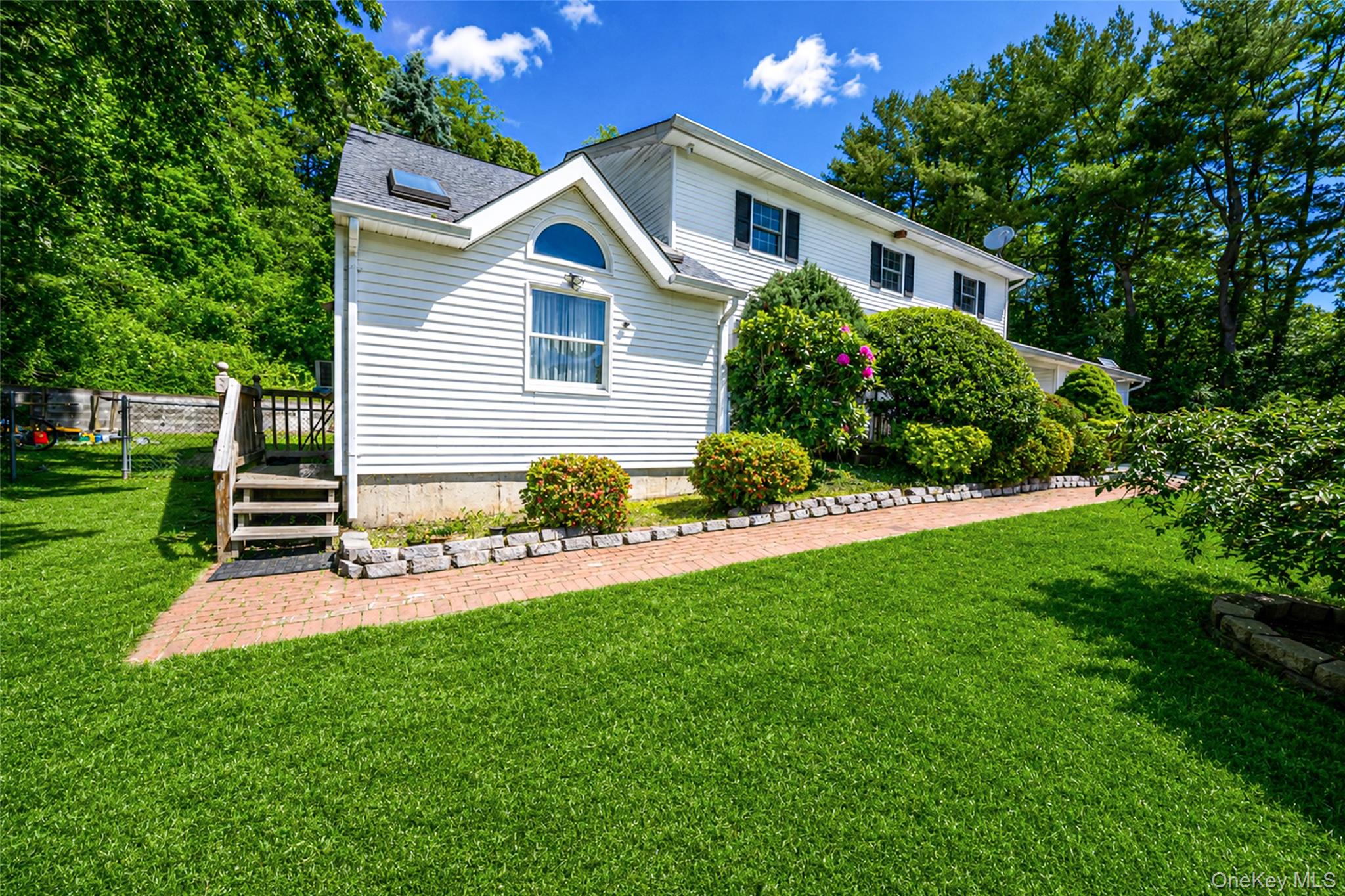 7 New Jersey Court – For Sale photo 6