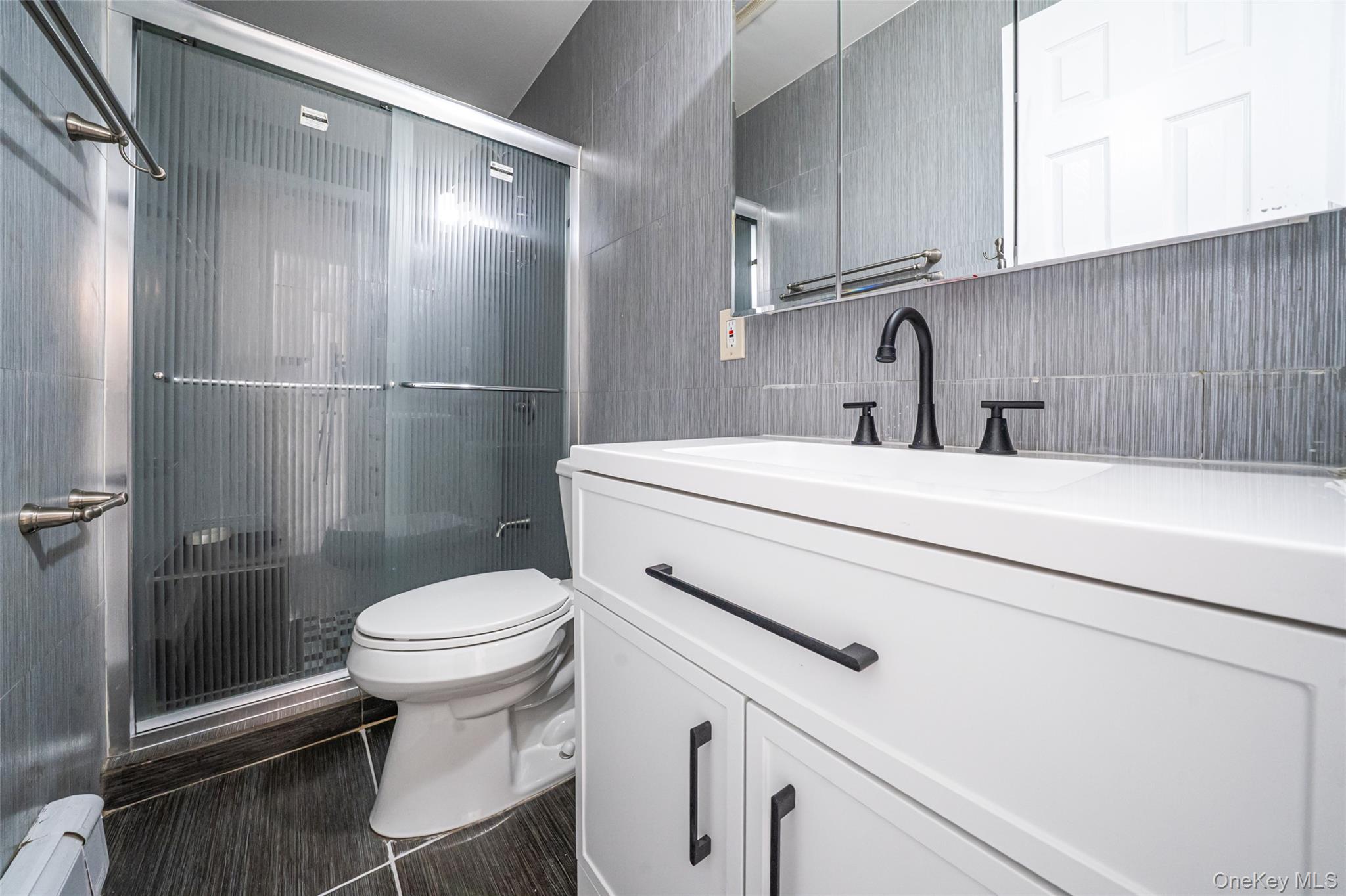 7 New Jersey Court – For Sale photo 23