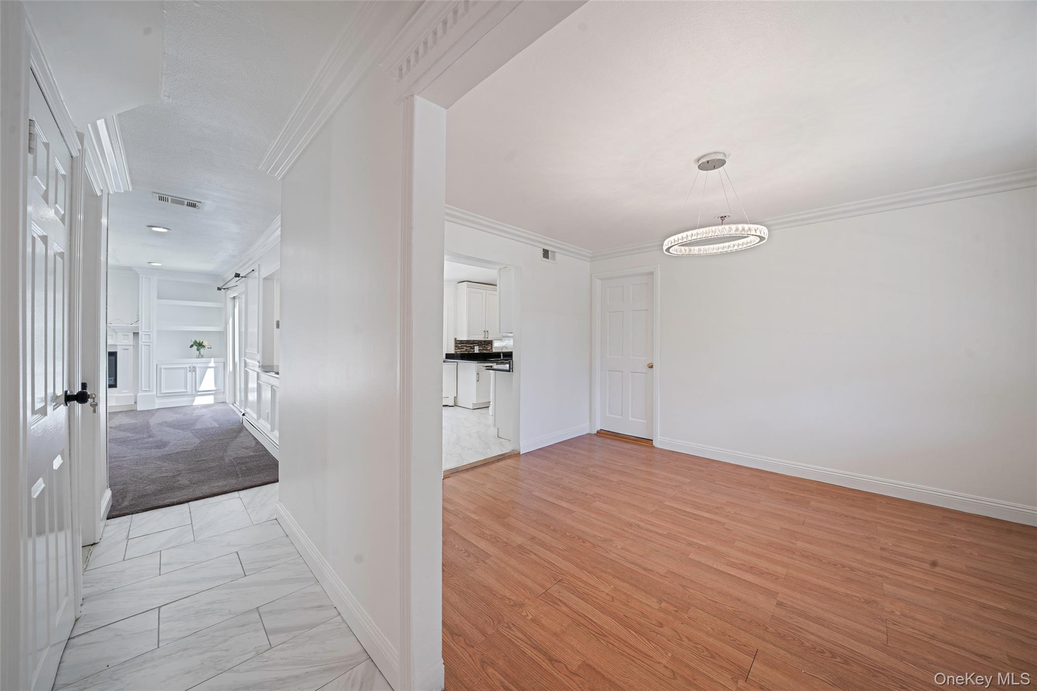 7 New Jersey Court – For Sale photo 10