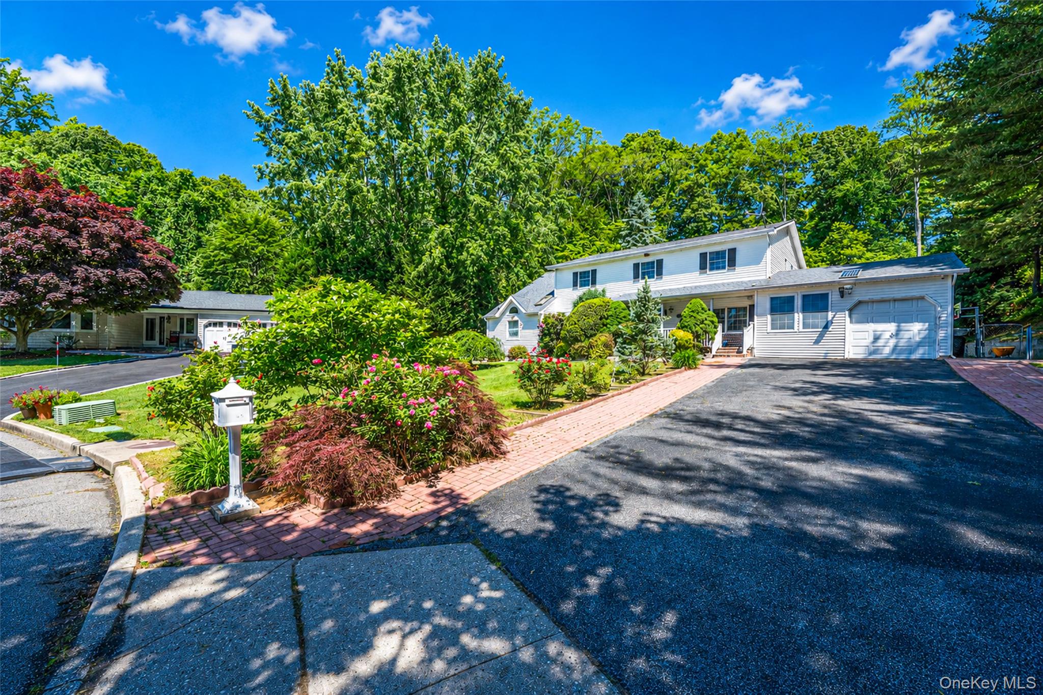 7 New Jersey Court – For Sale