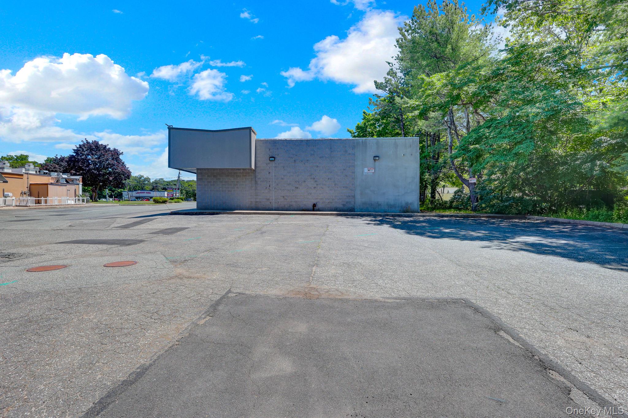 20 Middle Country Road, Unit F photo 3