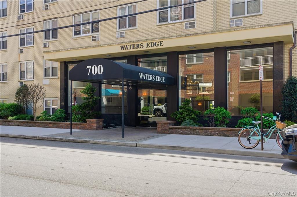 700 Shore Road, Unit 2A photo 2