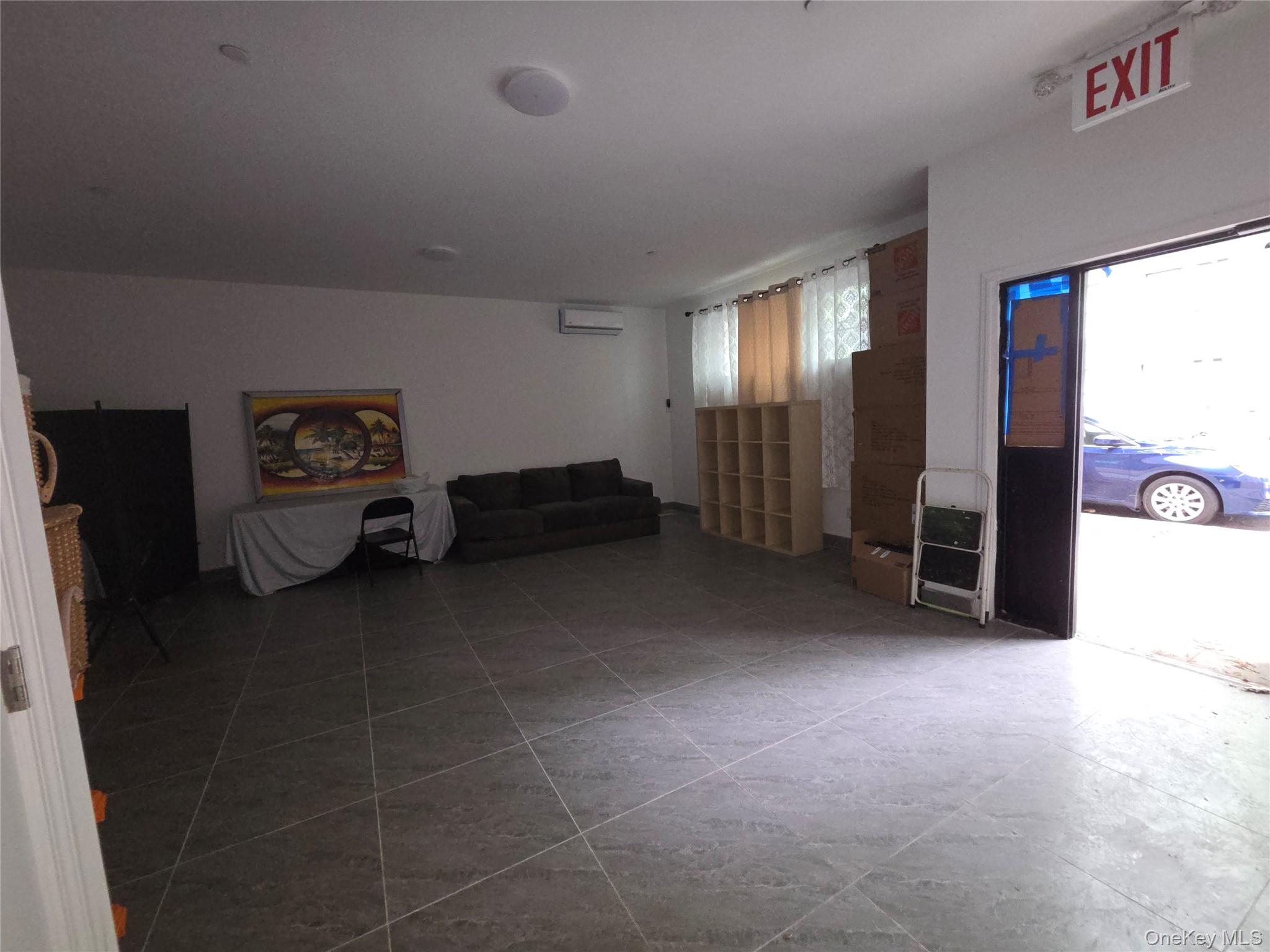 810 E 165th Street – For Rent photo 4