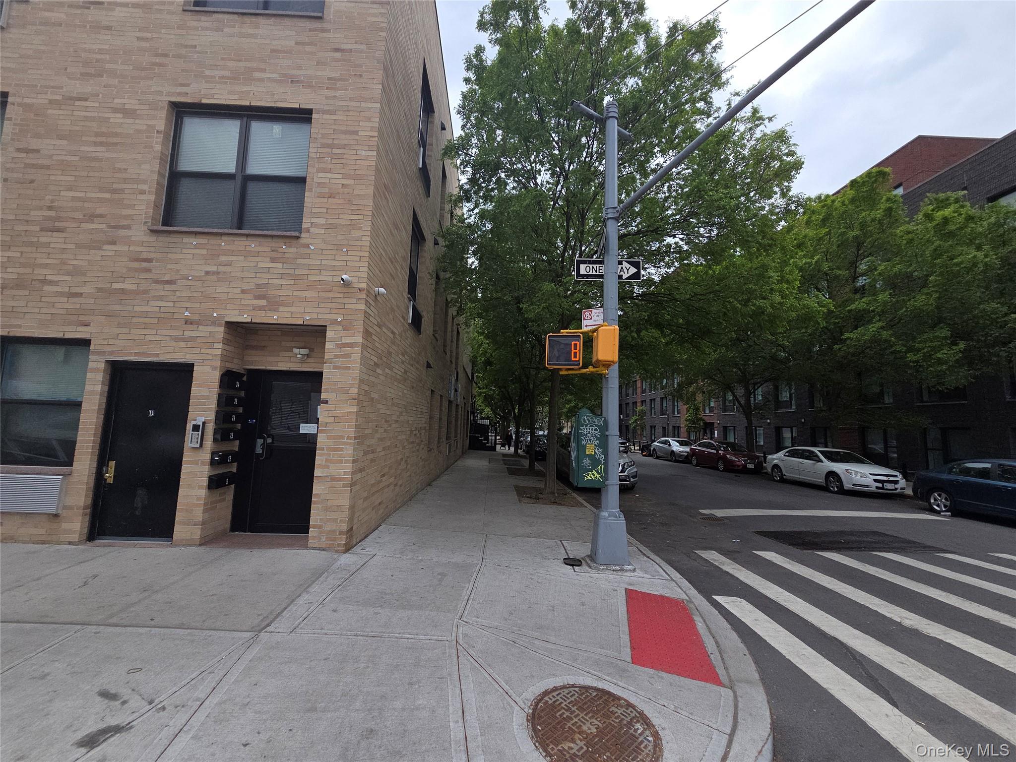 810 E 165th Street – For Rent photo 9