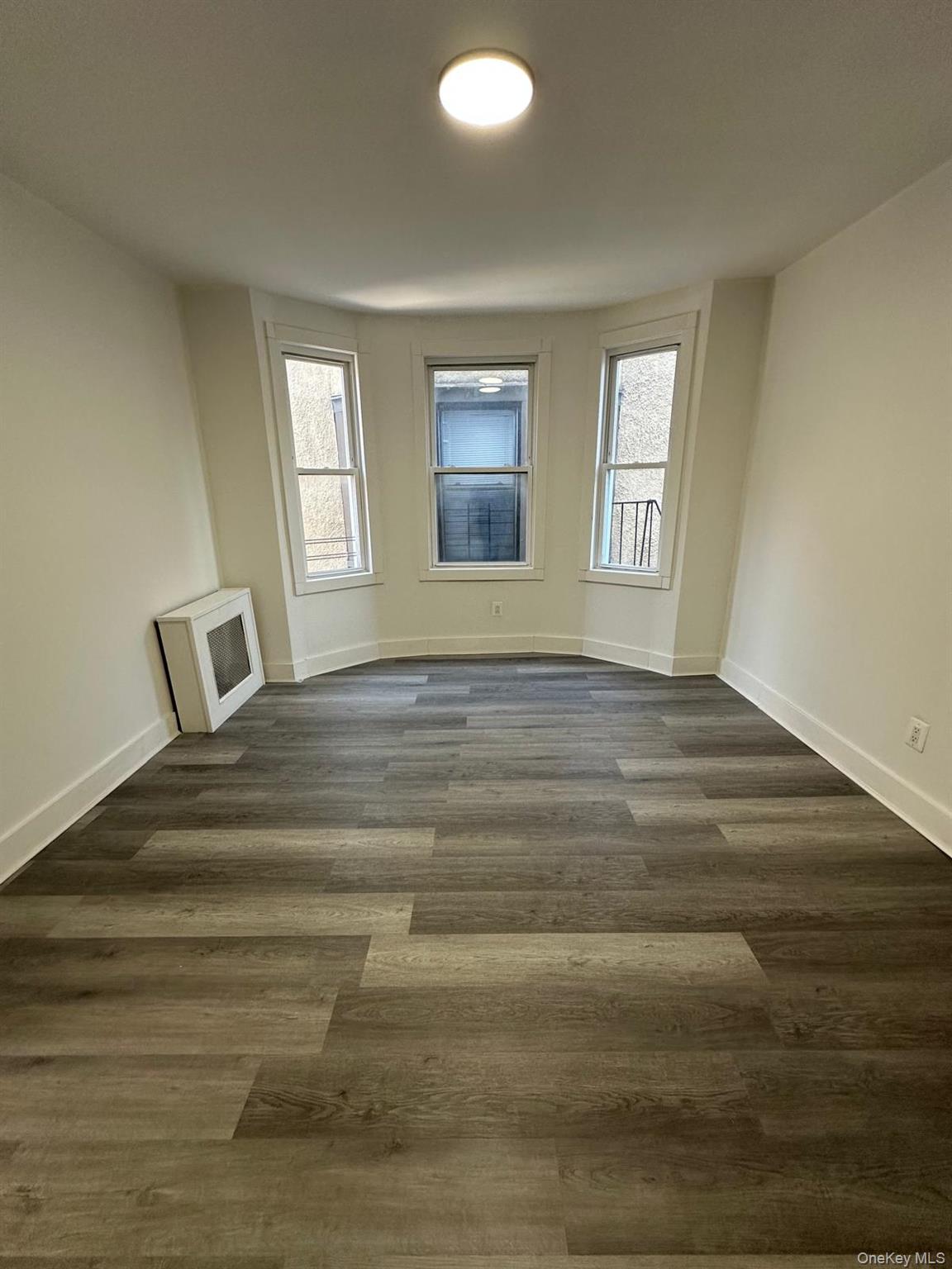 2384 Valentine Avenue – For Rent photo 13