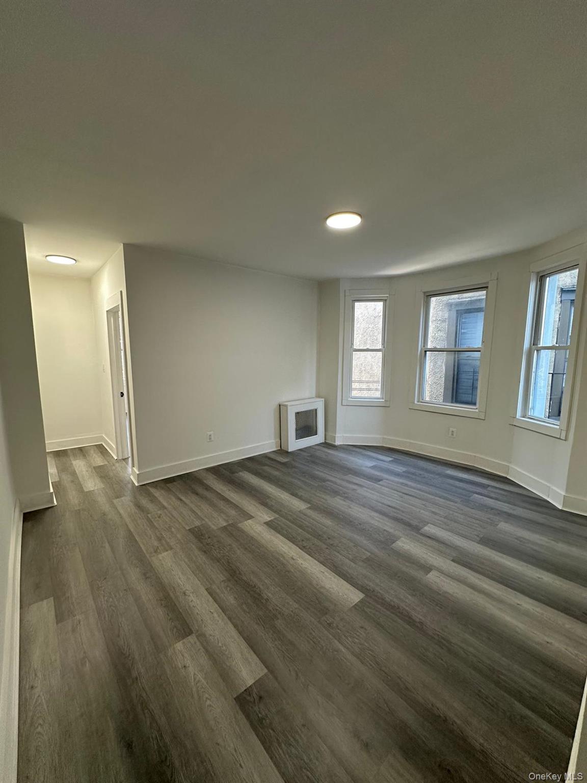 2384 Valentine Avenue – For Rent photo 14