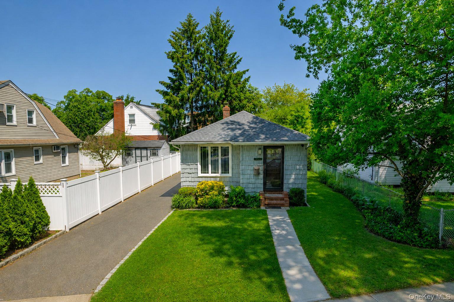 26209 E Williston Avenue – For Sale photo 2