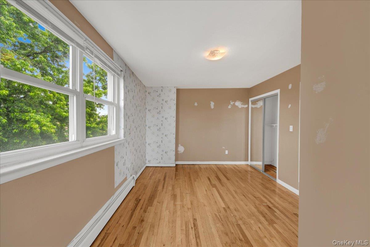 2810 Harding Avenue – For Sale photo 31