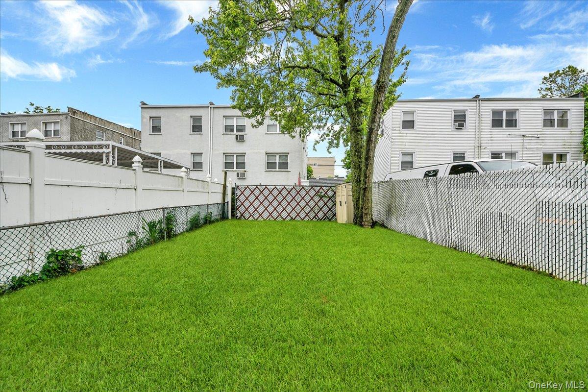 2810 Harding Avenue – For Sale photo 22