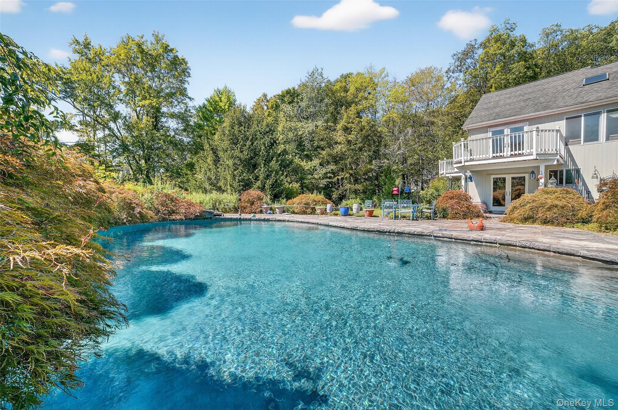 986 Cliff Avenue – For Sale
