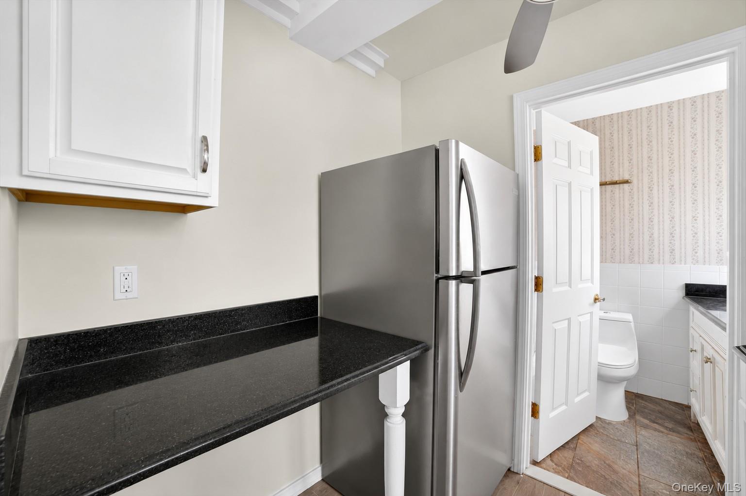 986 Cliff Avenue – For Sale photo 34