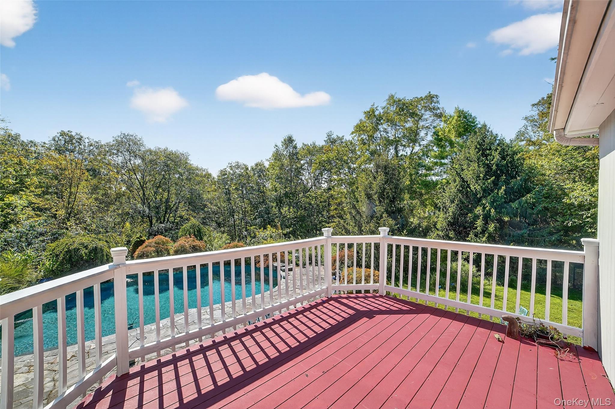 986 Cliff Avenue – For Sale photo 18
