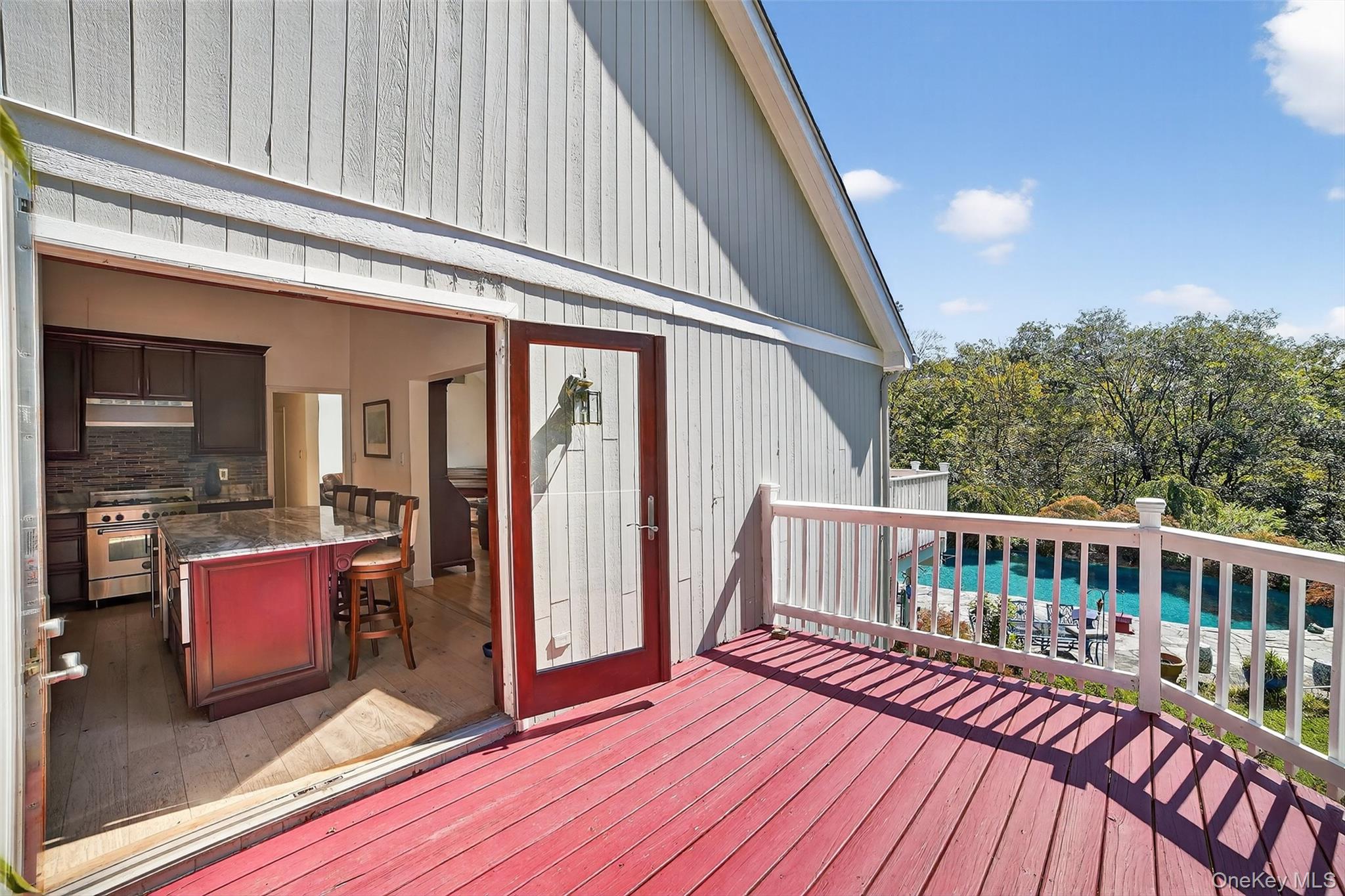 986 Cliff Avenue – For Sale photo 12