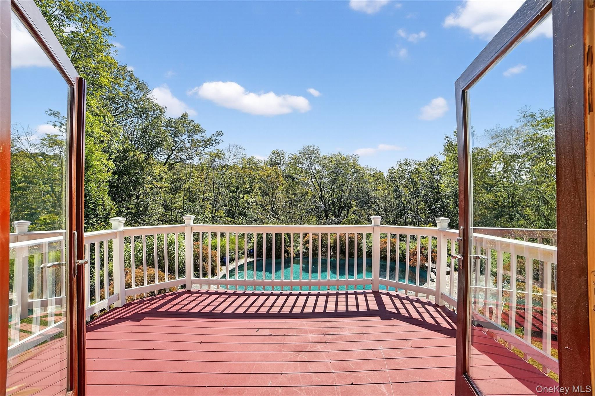 986 Cliff Avenue – For Sale photo 17
