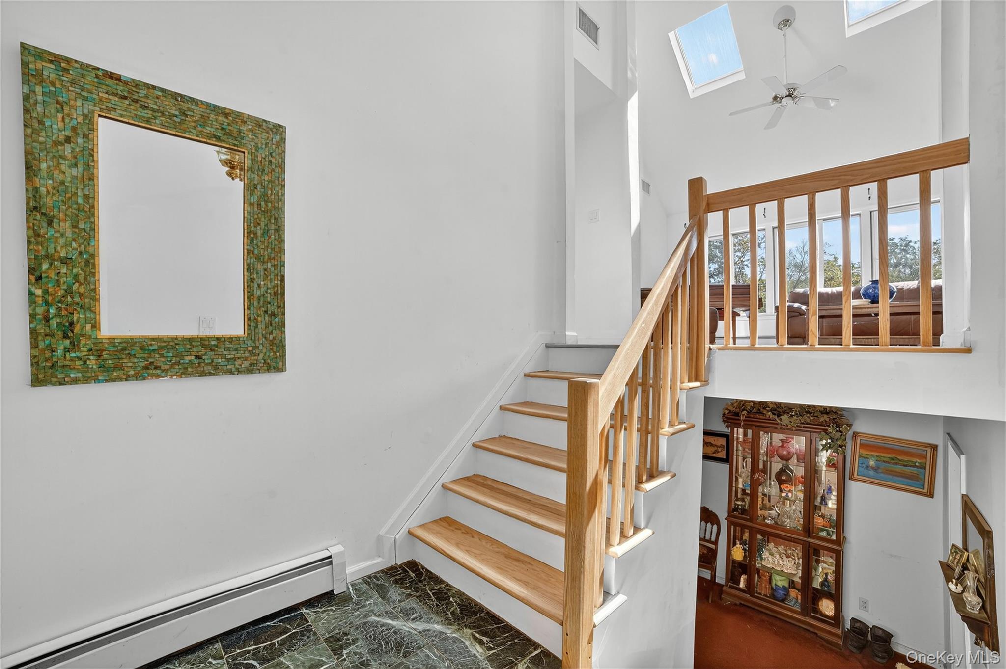 986 Cliff Avenue – For Sale photo 5