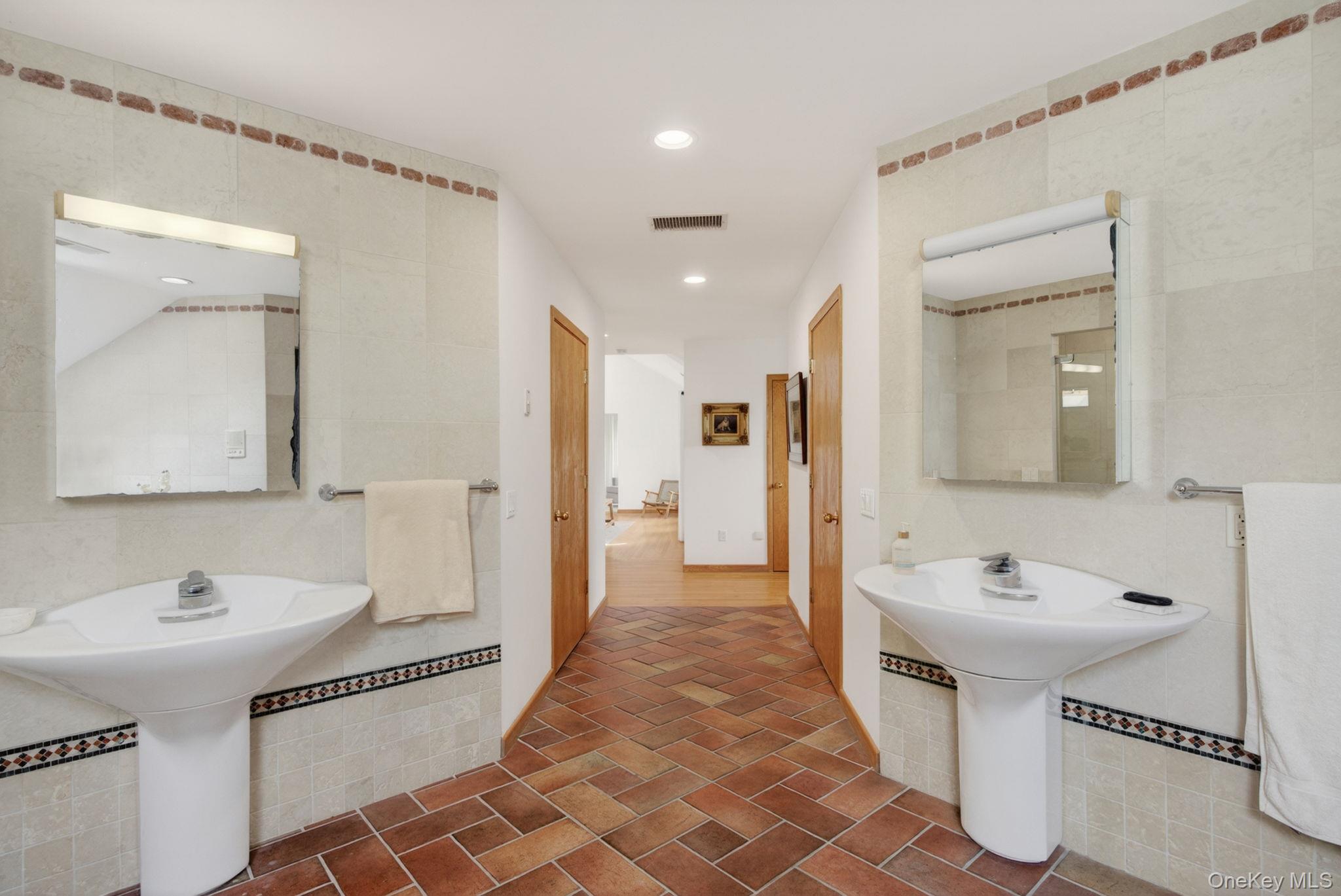 12 Parks Wood Drive – For Sale photo 34