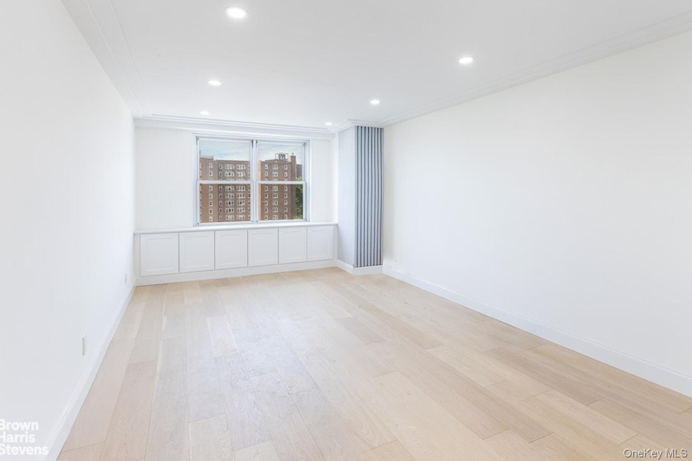 555 Kappock Street, Unit 12G photo 8