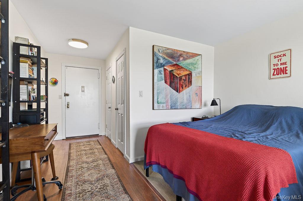 100 Dehaven Drive, Unit 512 photo 5