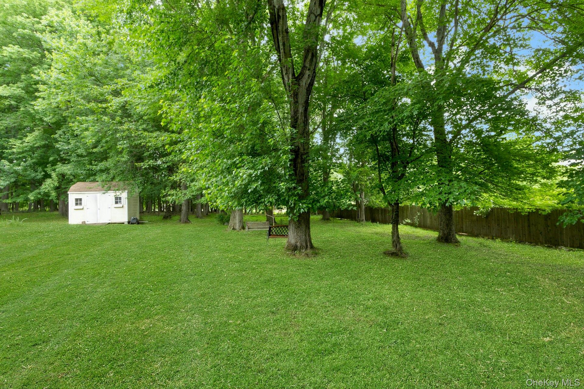19 Flower Lane – For Sale photo 34