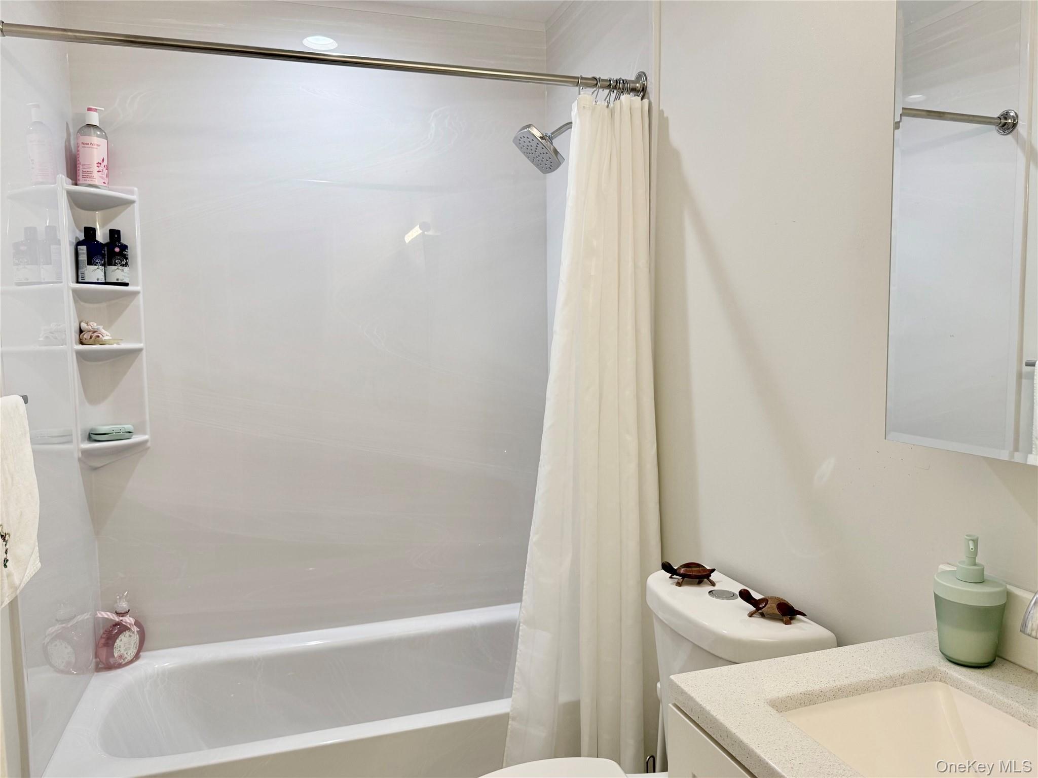 19 Flower Lane – For Sale photo 21