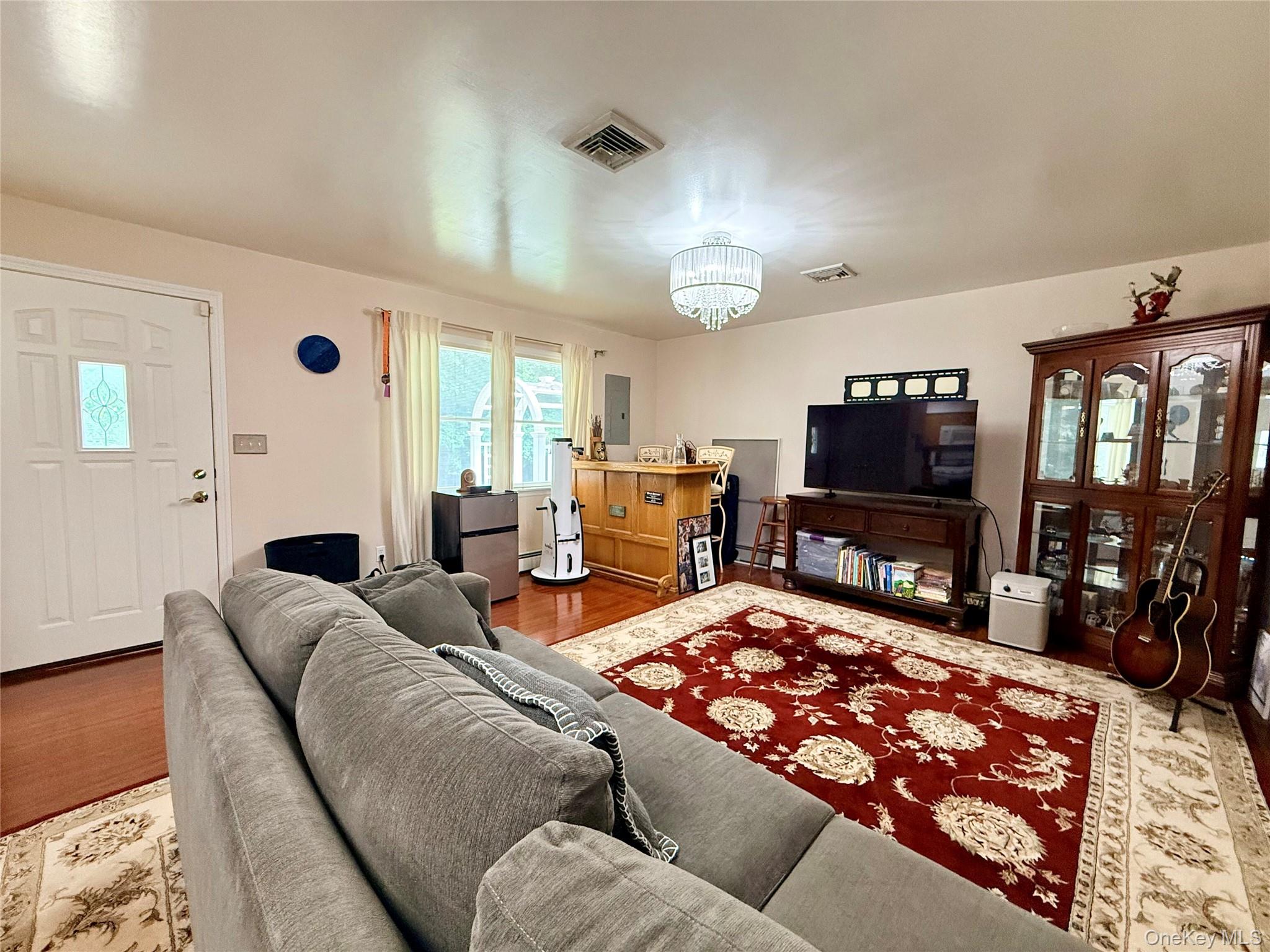 19 Flower Lane – For Sale photo 26