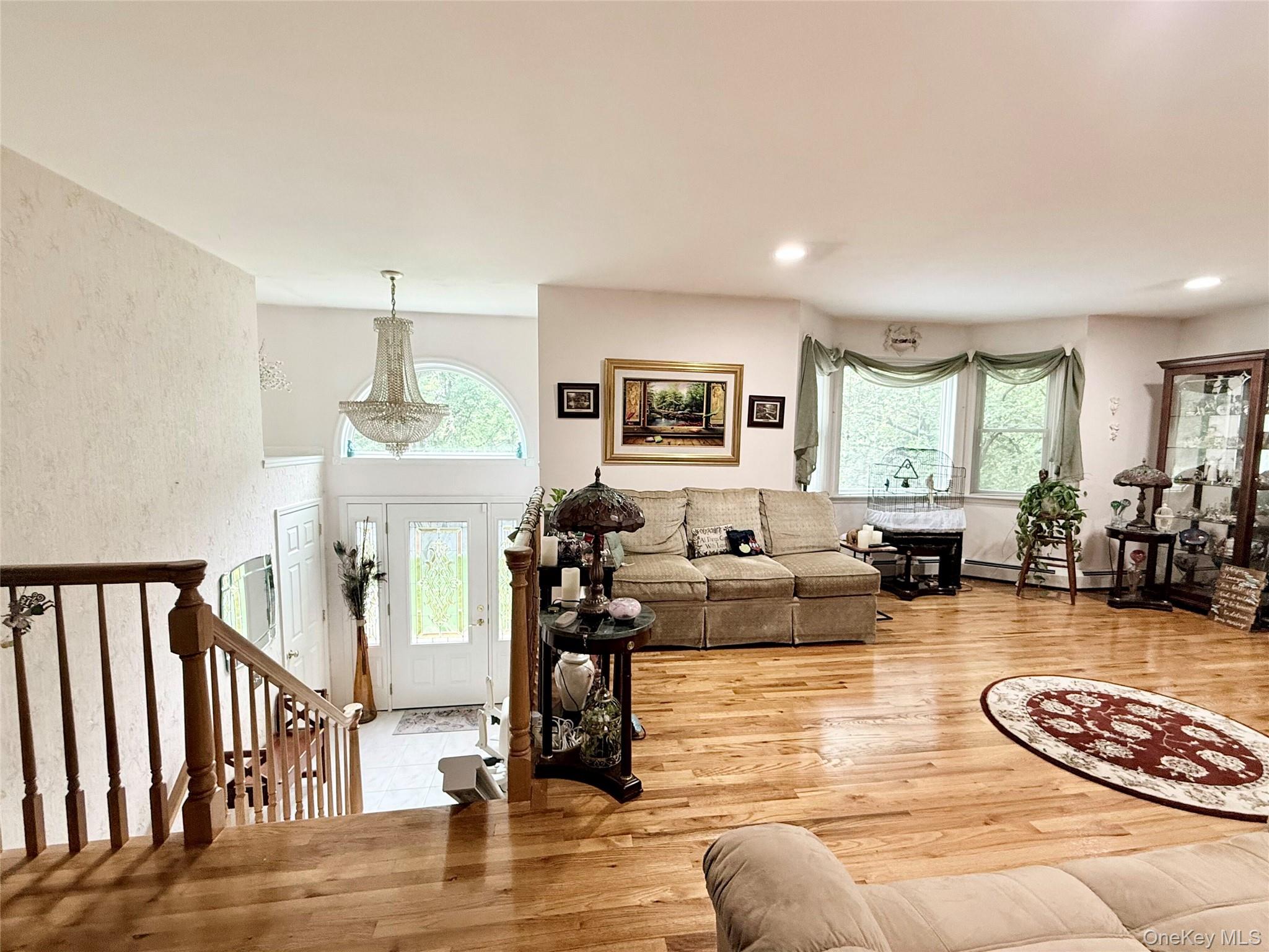 19 Flower Lane – For Sale photo 22