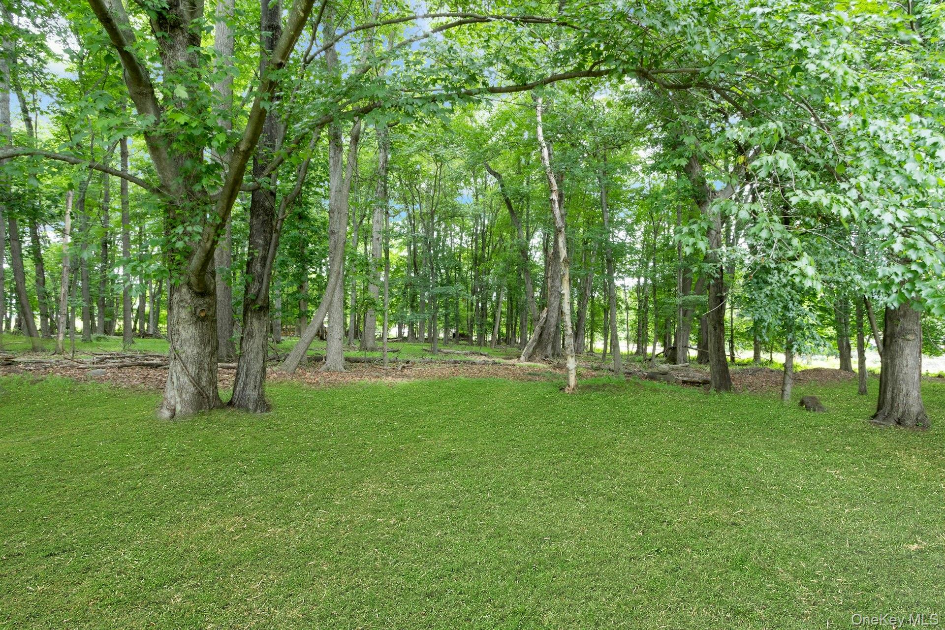 19 Flower Lane – For Sale photo 40