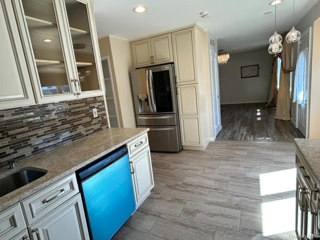 67 Emerson Avenue – For Rent photo 6