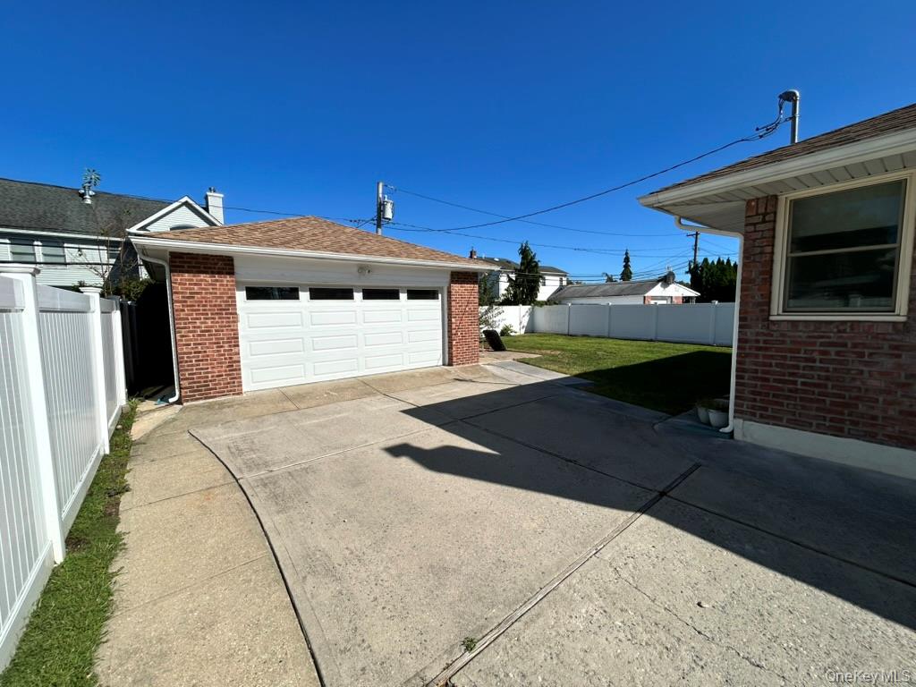 67 Emerson Avenue – For Rent photo 18