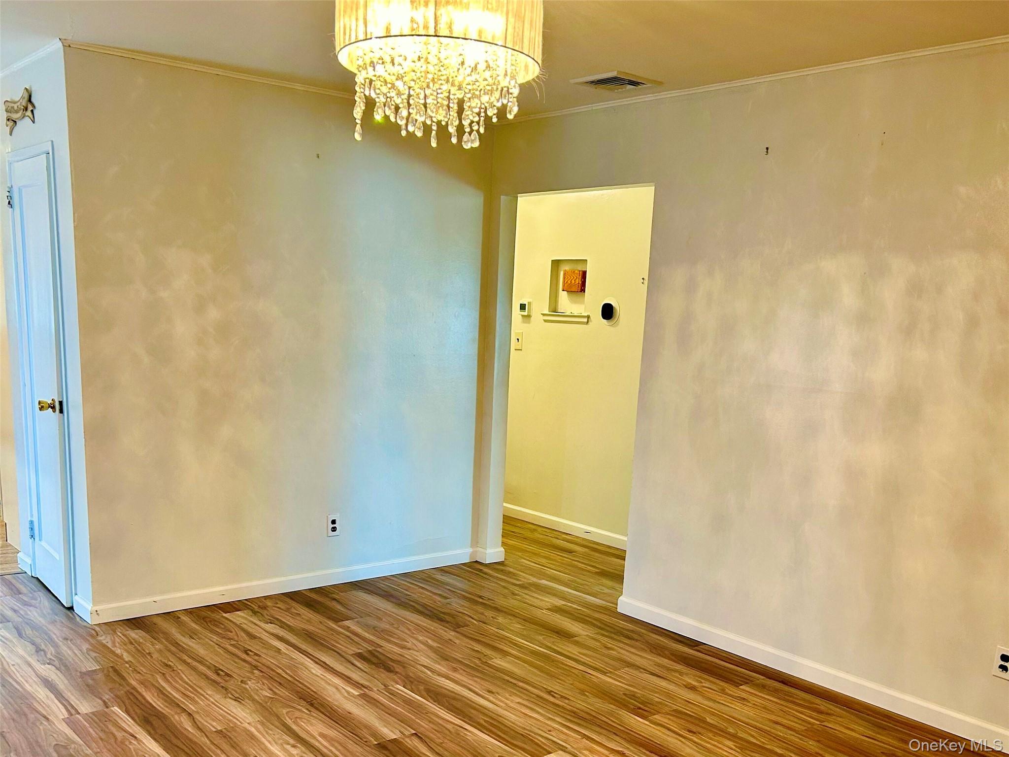 67 Emerson Avenue – For Rent photo 4