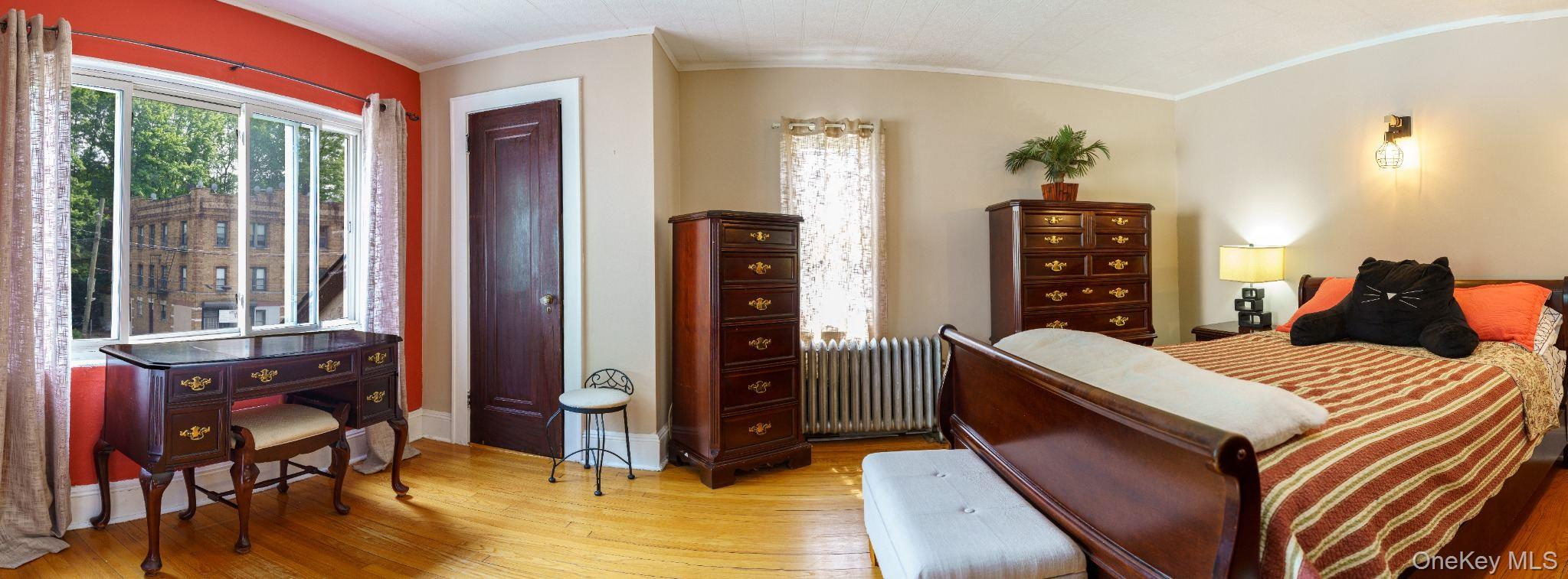 9 Esplanade – For Sale photo 3